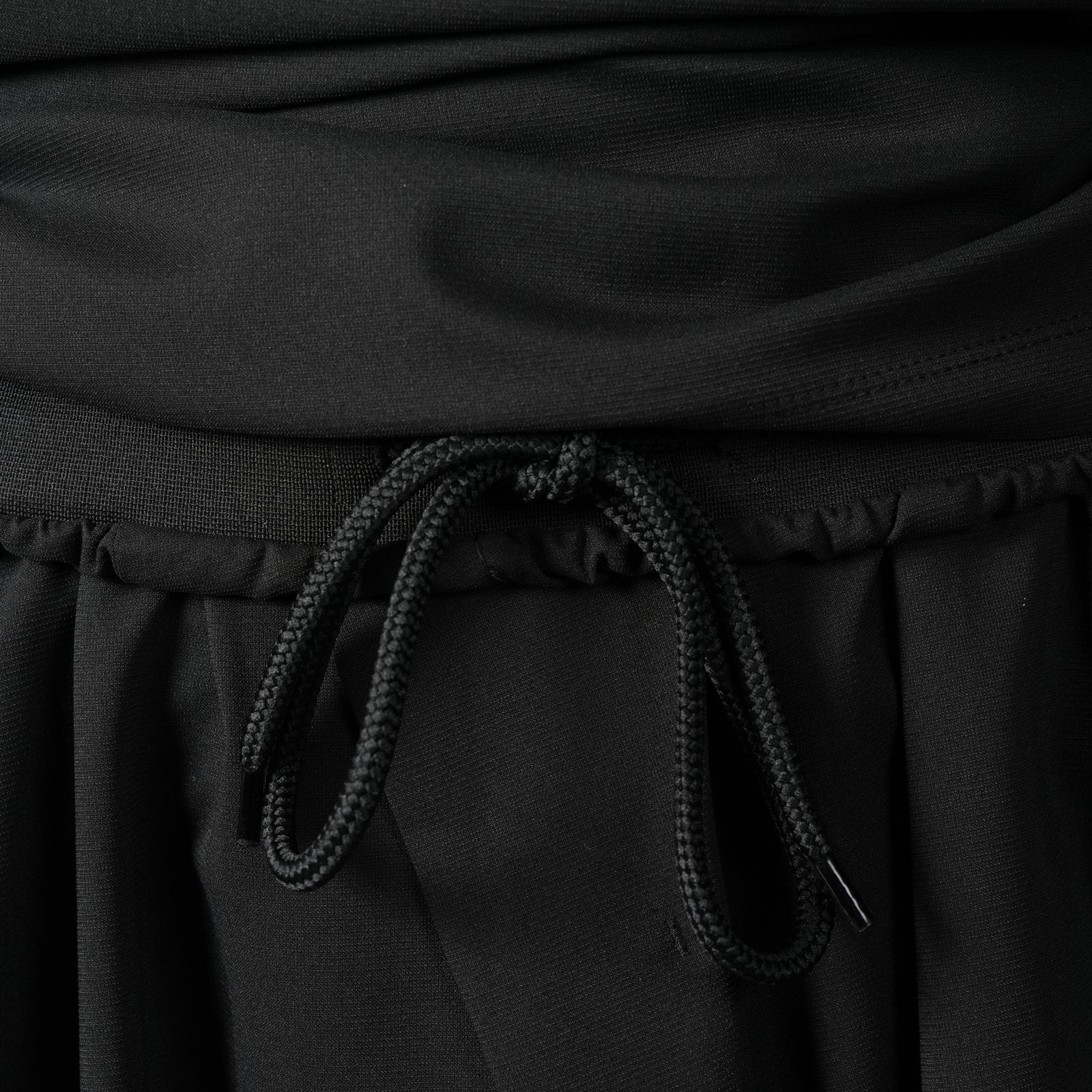 【GHOST】WOVEN WATER-REPELLENT TWO TUCK NINJA SHORTS / ニンジャショーツ(ブラック)