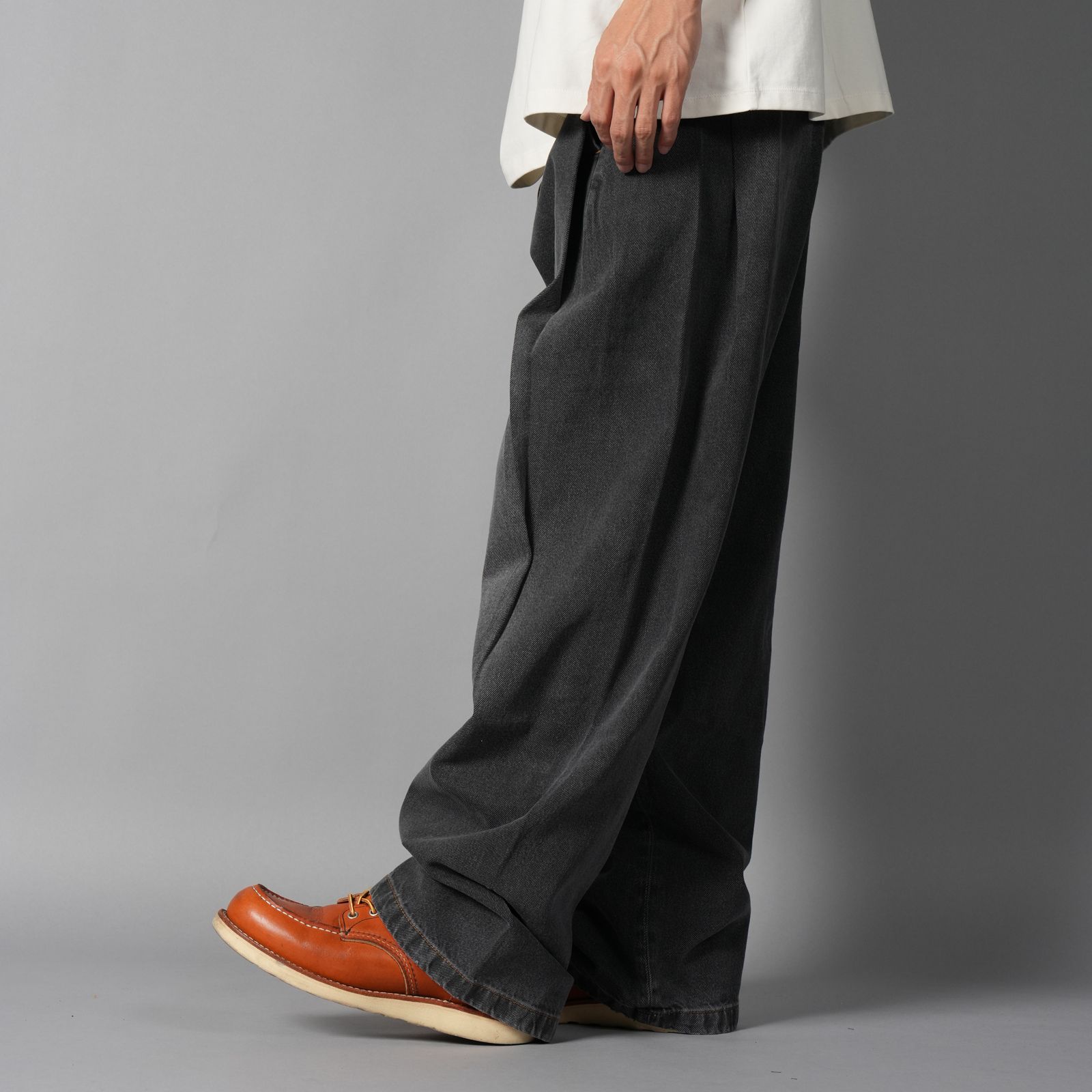 DENIM 440 BERMUDA JEANS / デニムパンツ (ストーン)