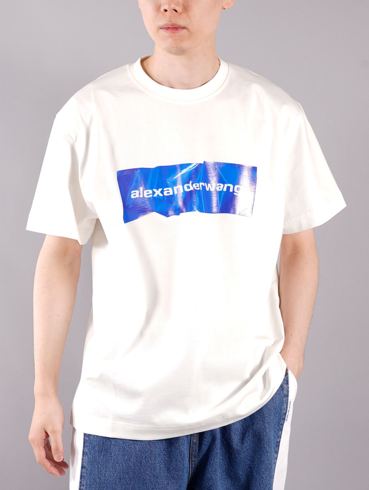 Alexander Wang Crumpled Logo クロップド丈 Tシャツ