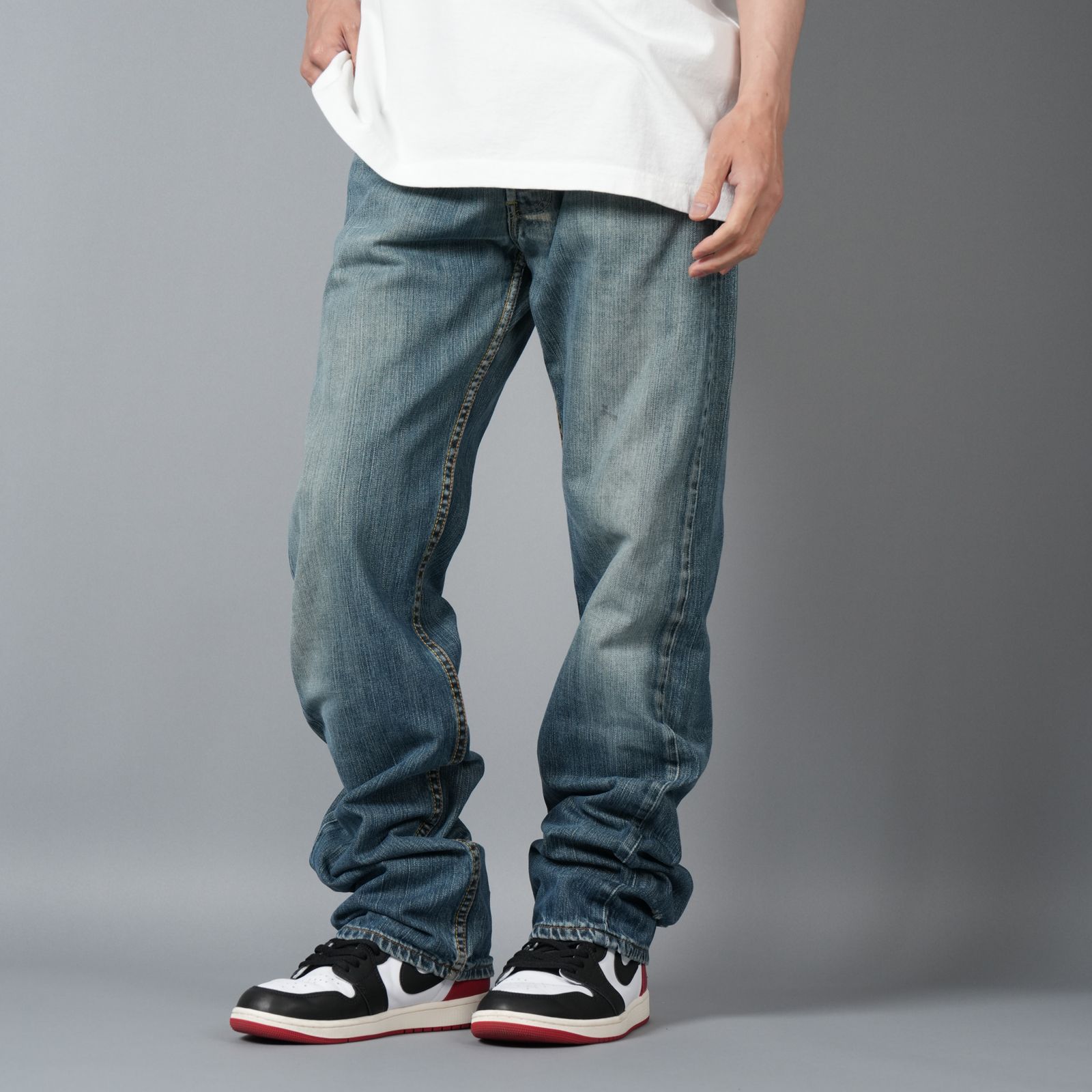 【ラスト1点】BASICKS x Vintage Levi's Heart Pocket Denim / ハートポケットデニム [32インチ] (ブルー)