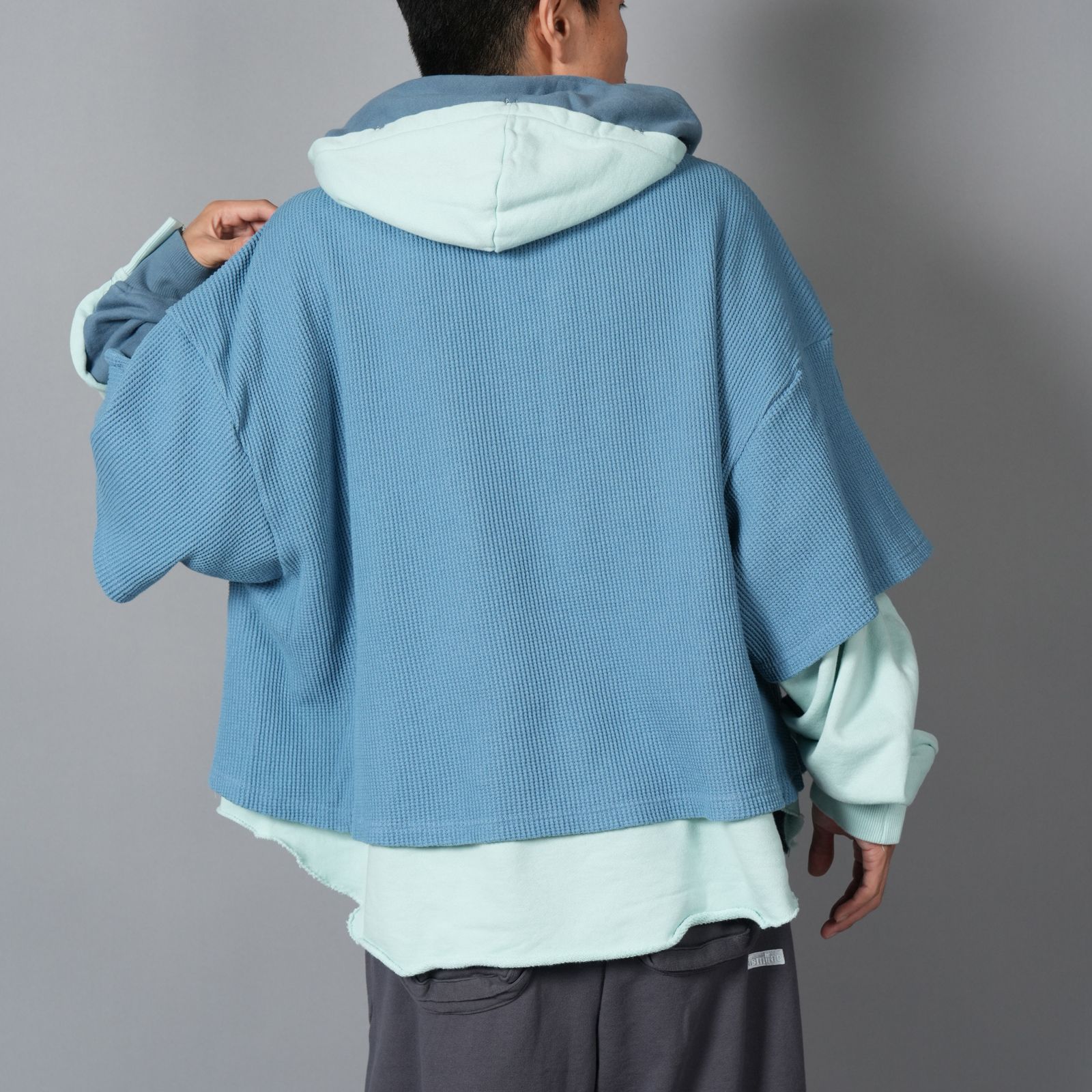 【ラスト1点】LAYERED HOODIE / レイヤードフーディー  (スモークブルー)