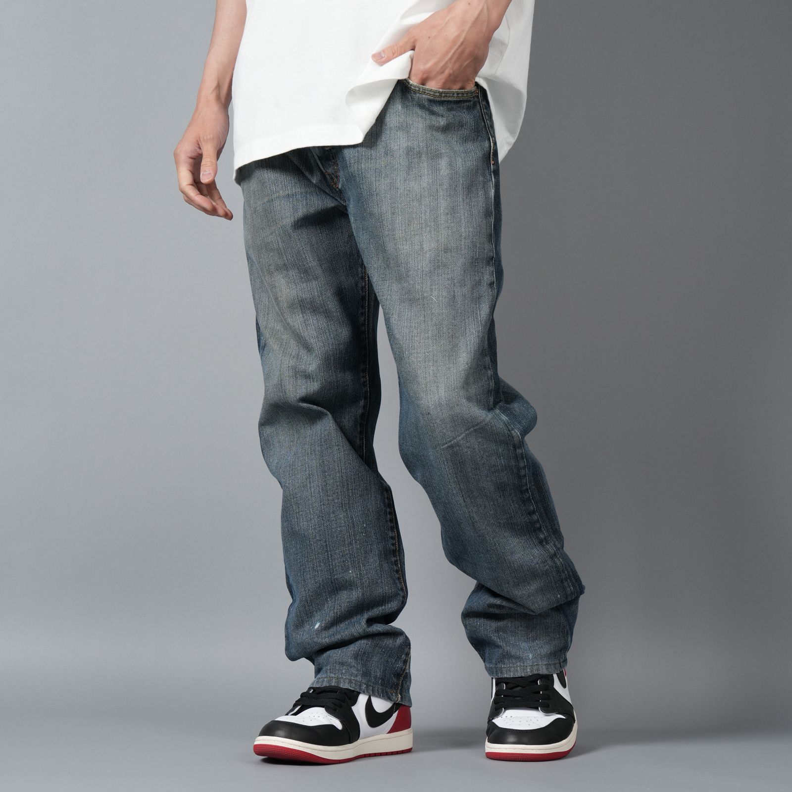 【ラスト1点】BASICKS x Vintage Levi's Heart Pocket Denim / ハートポケットデニム [34インチ] (ブルー)