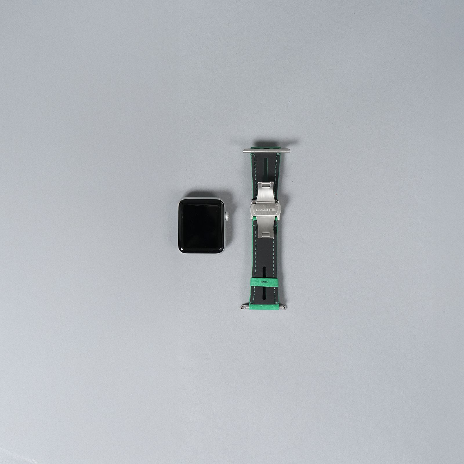 レザーハイブリッドバンド Dバックル for Apple Watch (ジョリーグリーン)
