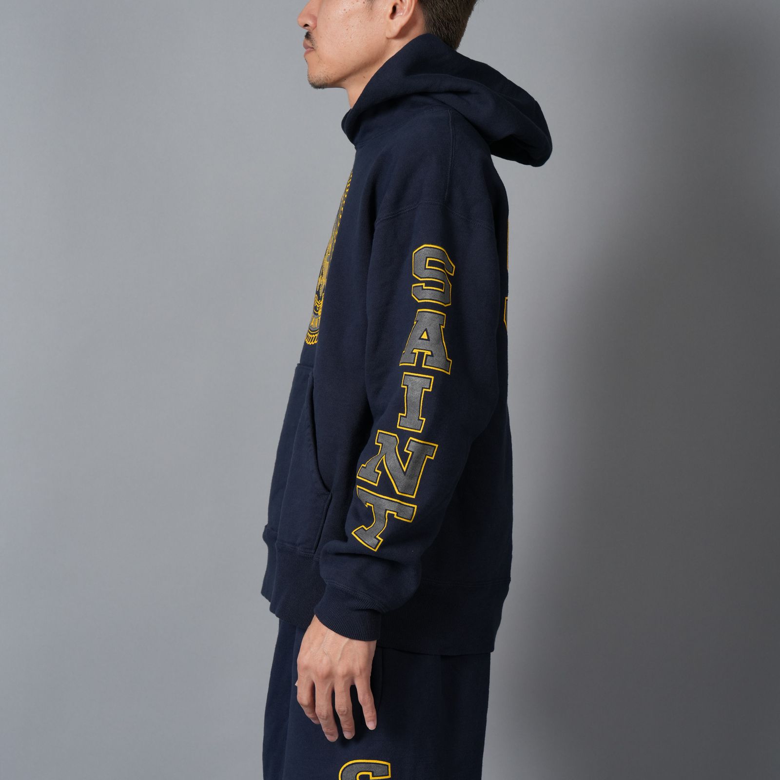 【ラスト1点】SM-HR1-0000-055 / HOODIE / SAINT / NAVY (ネイビー)
