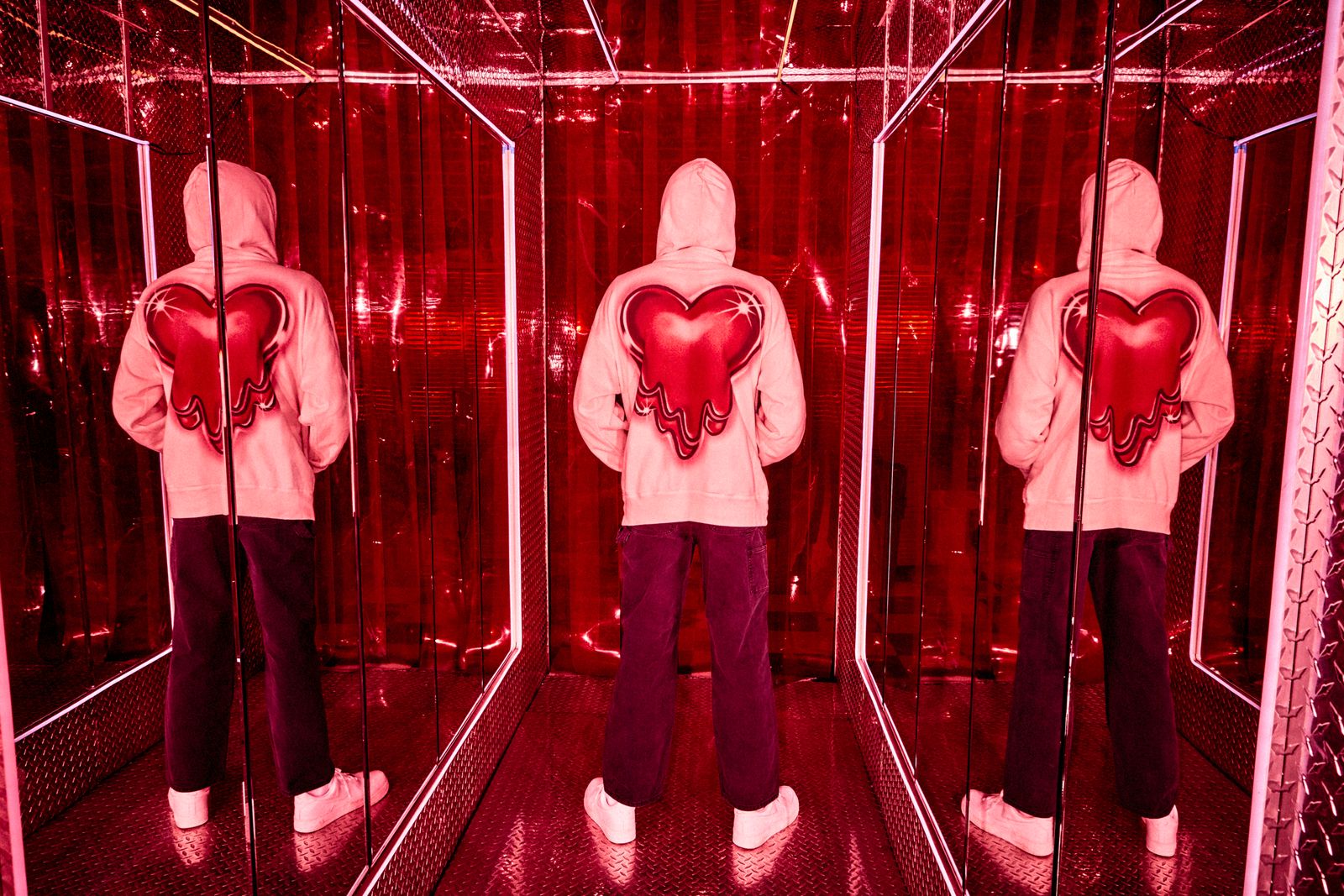 ラスト1点 / EU-A21-0000-014 / EU LOGO HOODIE / イーユー ロゴ フーディー   (ホワイト)