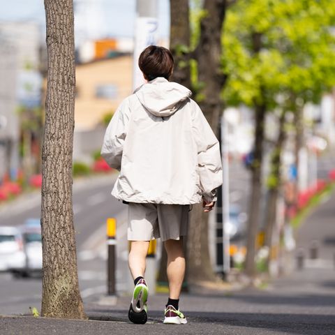 機能性を追求した立体的なシルエットのジャケット