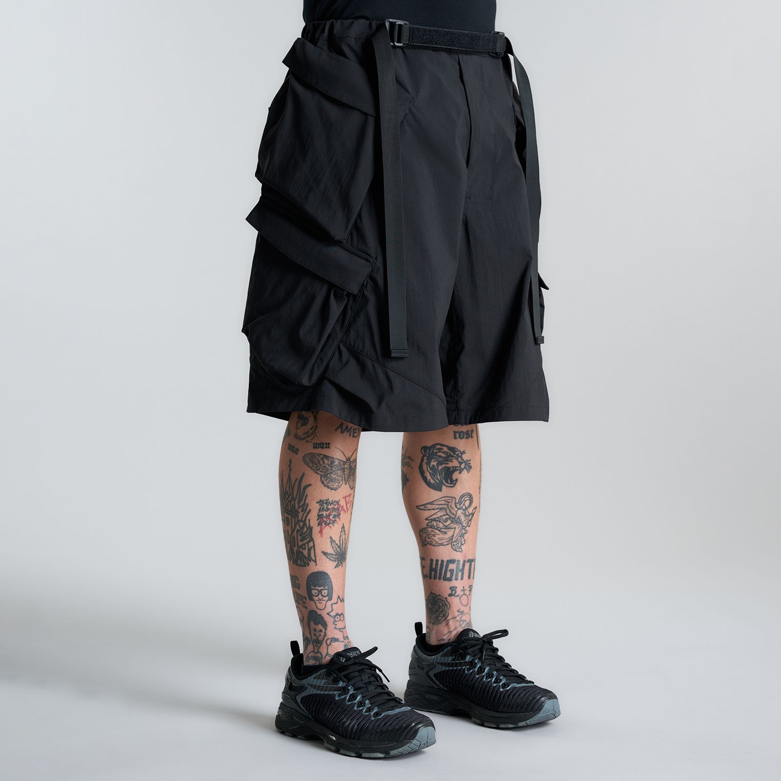 【ラスト1点】SP56A-M / NYLON STRETCH DOUBLE CARGO SHORT PANT / ショートパンツ [ウルトラワイドフィット][ストレッチ入り] (ブラック)