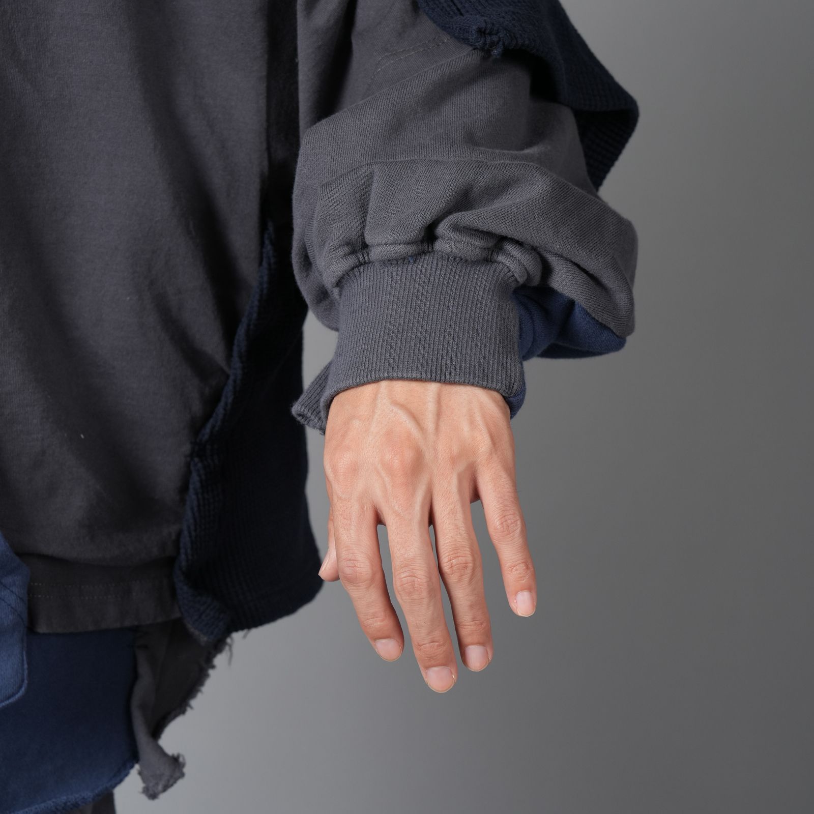 LAYERED HOODIE / レイヤードフーディー  (スモークグレー)