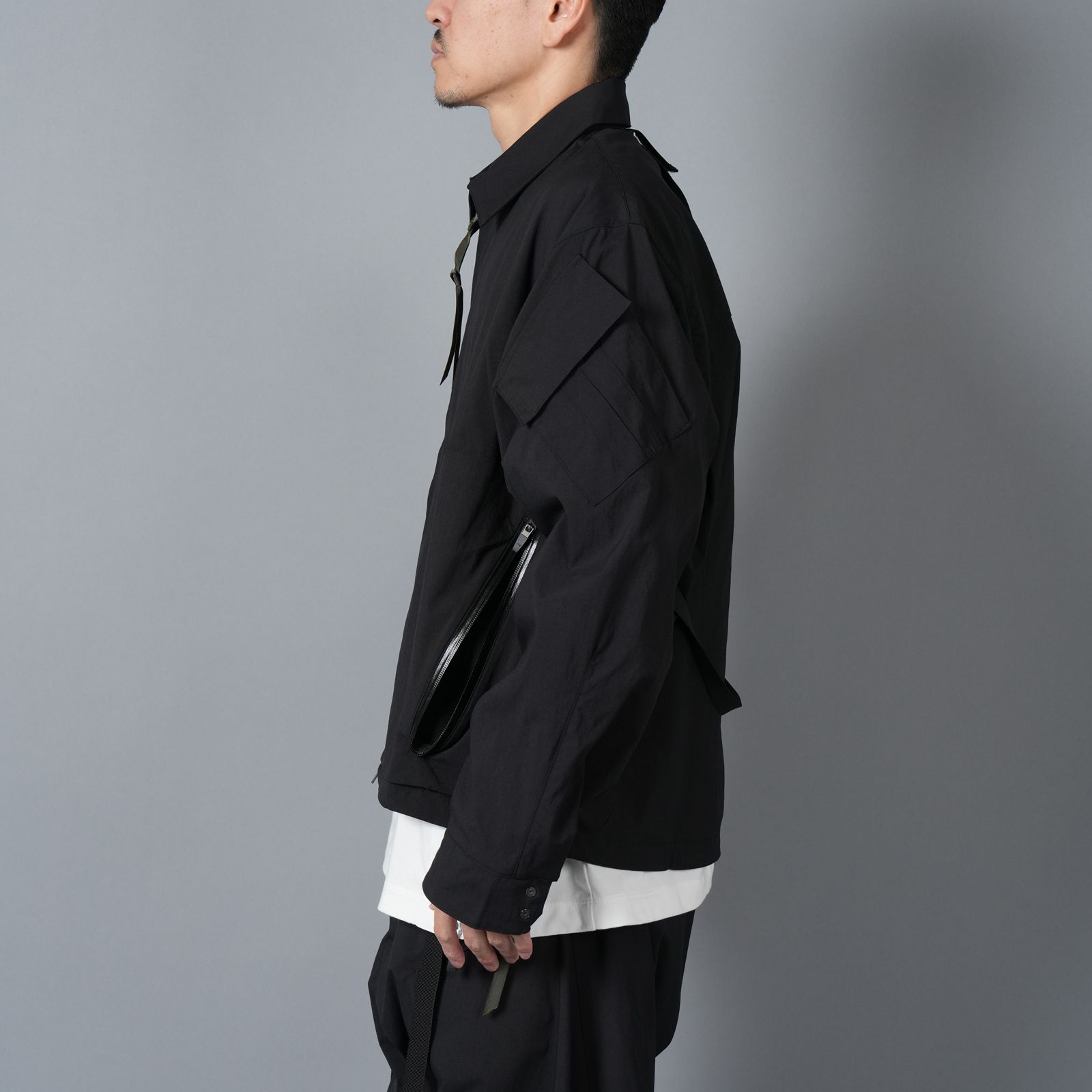 LA12-M / NYLON STRETCH SHIRT JACKET / ナイロンストレッチシャツジャケット [ストレートフィット] (ブラック)