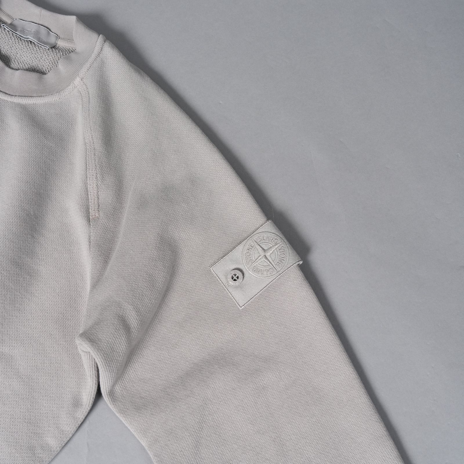 6100028 / HEAVY ORGANIC COTTON FLEECE_S.I. GHOST / クールネックスウェット・トレーナー (ダスト)