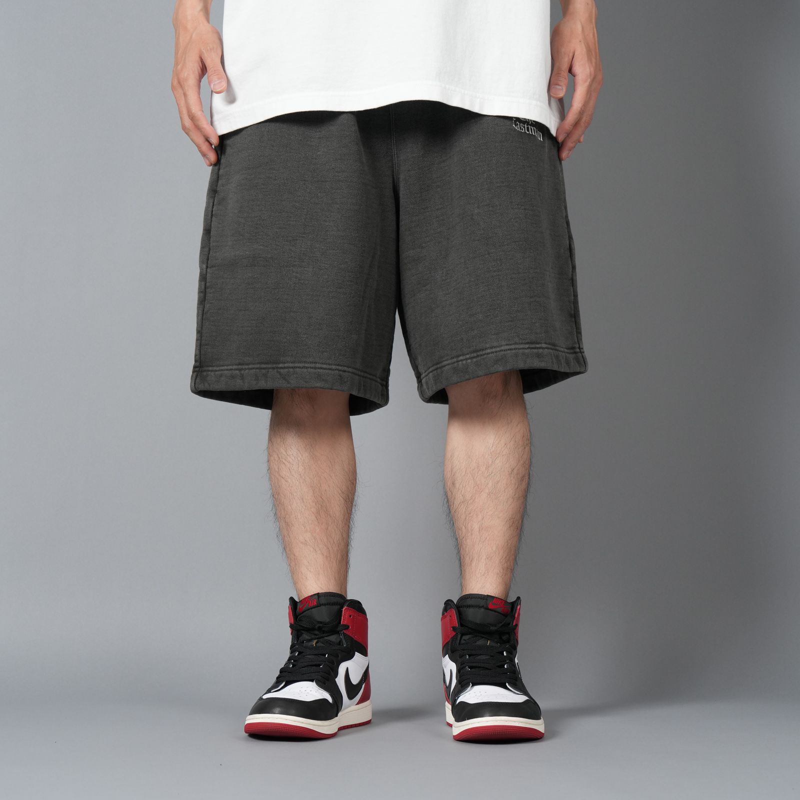【ラスト1点】LOGO SWEAT SHORTS / ロゴ スウェットショート (ブラック)