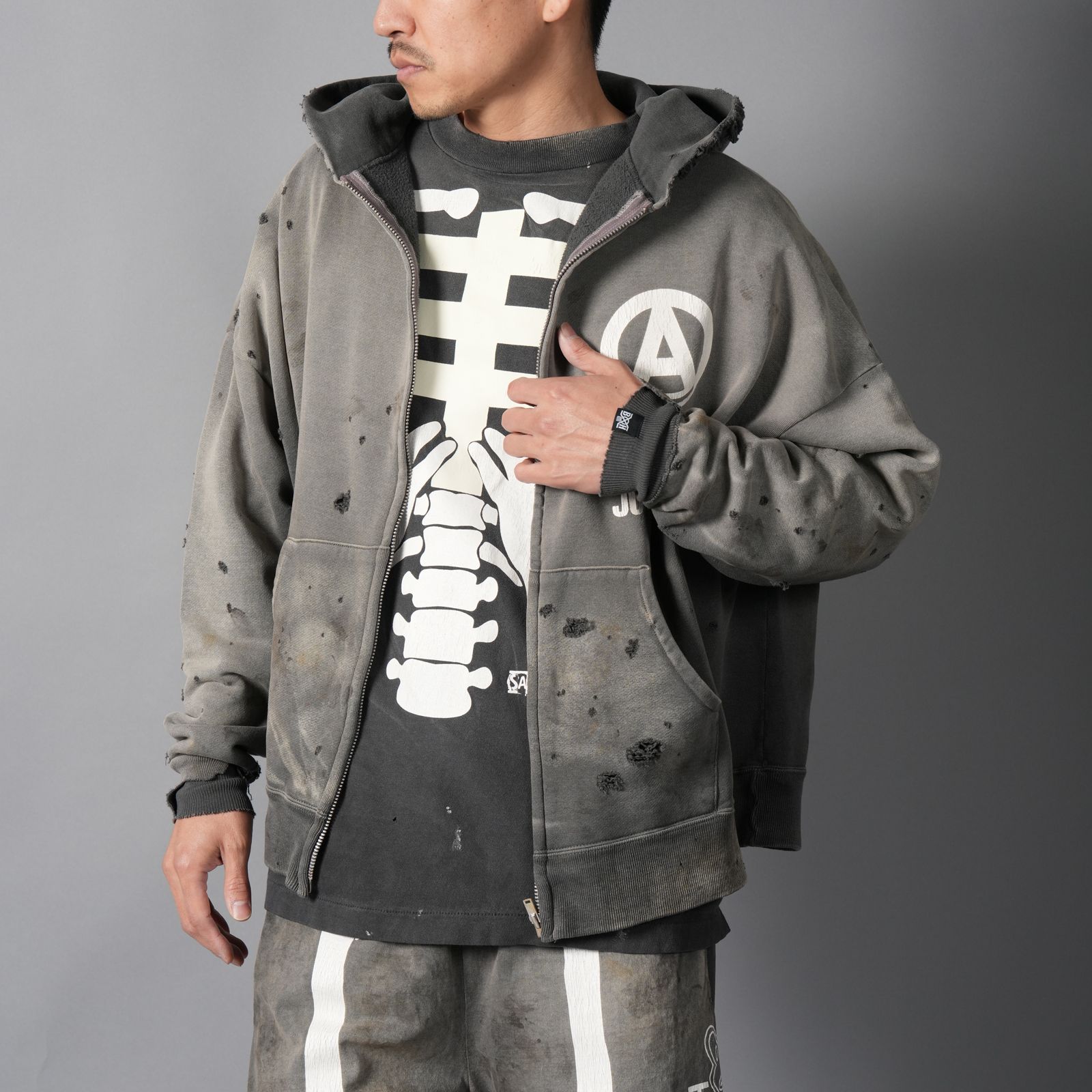 【コラボ】SM-MK8-0000-C32 / BH_ZIP HOODIE / SNT HUNTER / CHA / ジップフーディー(ブラック)