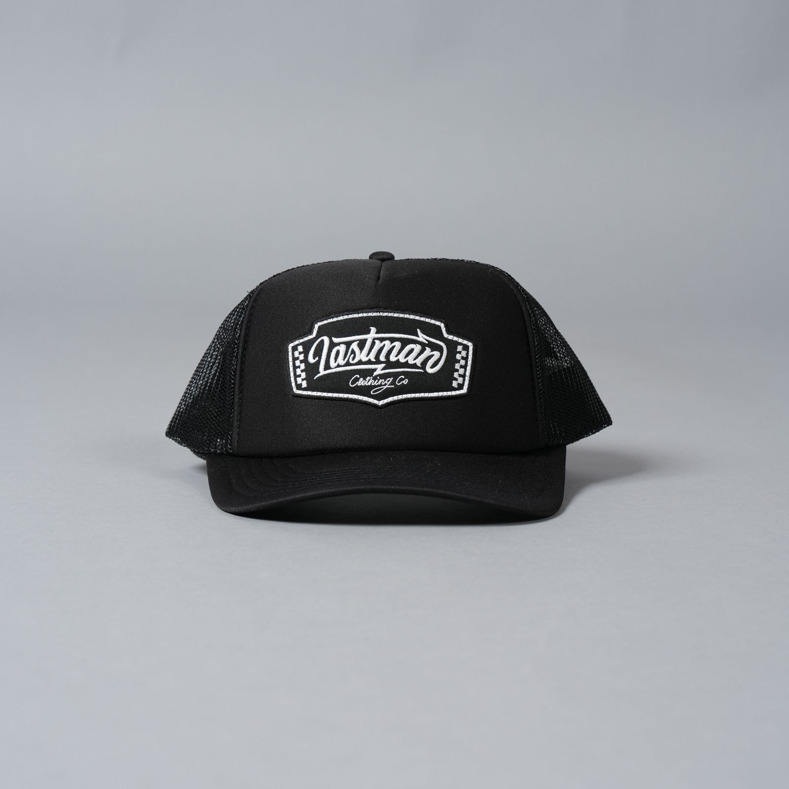【ラスト1点】EMBROIDERED TRUCKER CAP "LM CLOTHING"   / メッシュキャップ (ブラック/ブラック)