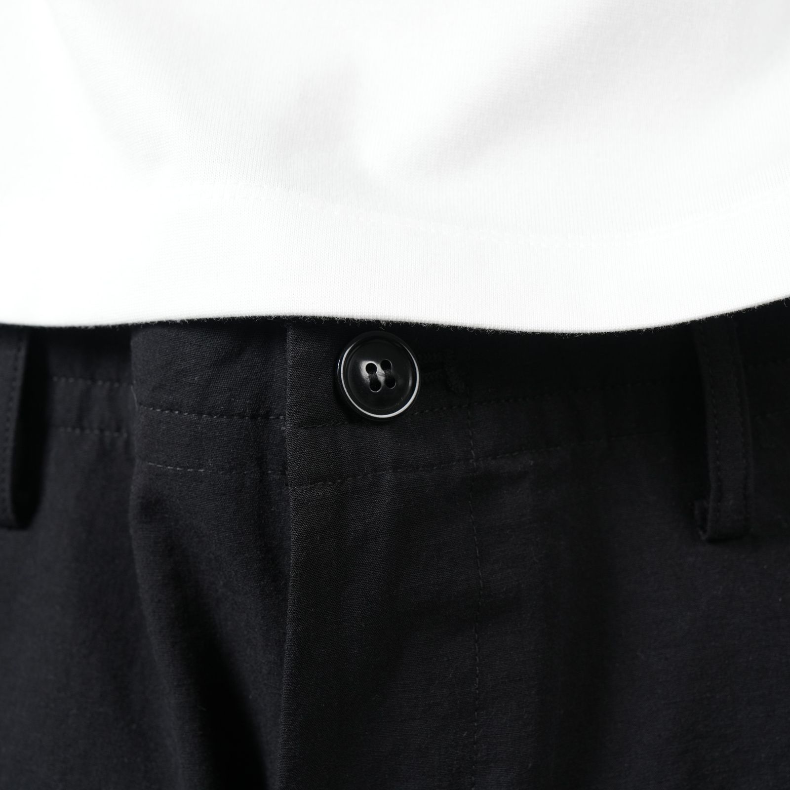 【限定】WATER REPELLENT NATURAL FABRIC SHORT PANTS / ショートパンツ (ブラック)