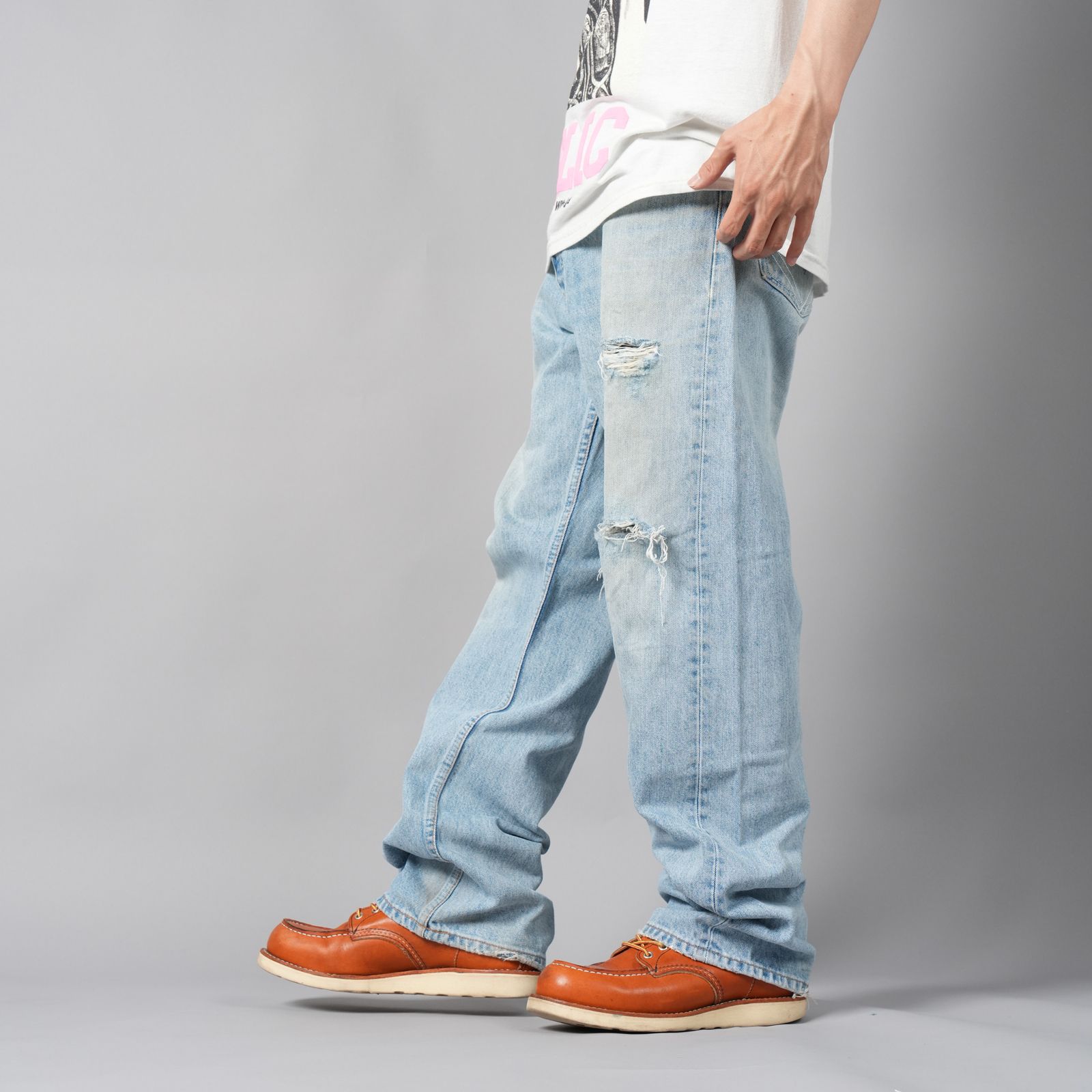 BASICKS x Vintage Levi's Heart Pocket Damage Denim / ハートポケットダメージデニム [36インチ] (ブルー)