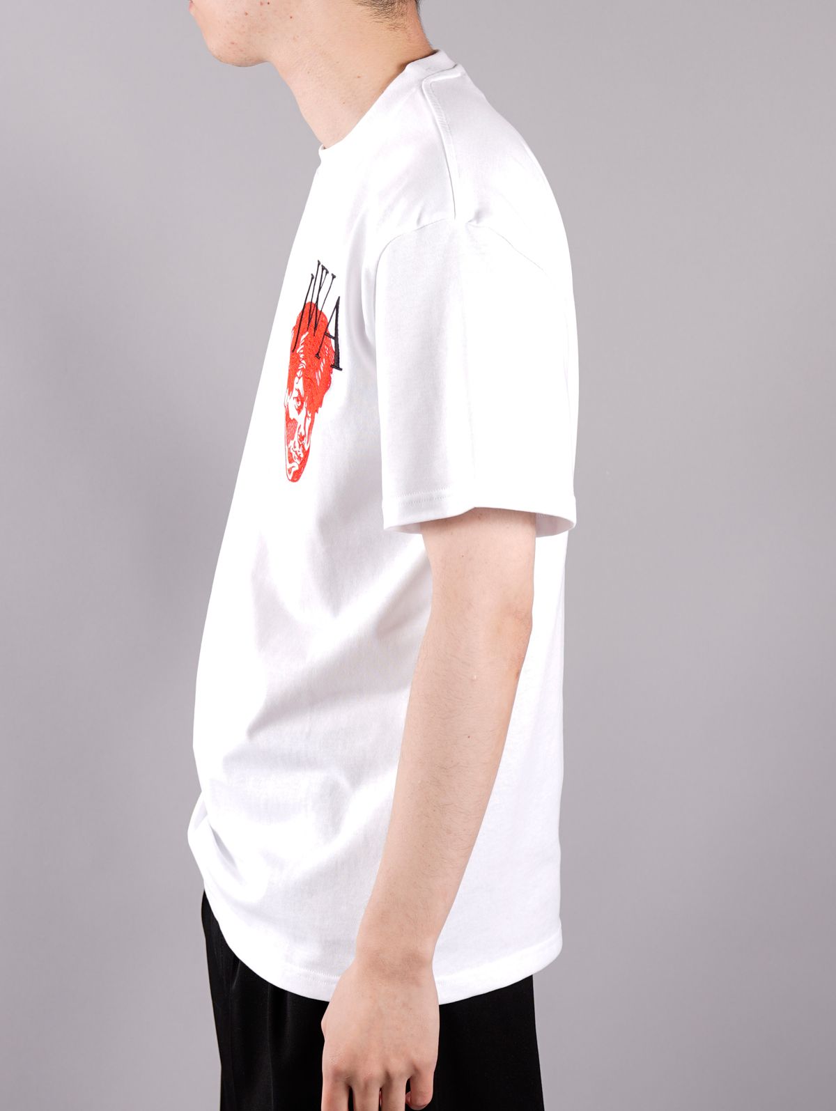 JW ANDERSON - EMBROIDERED FACE JWA T-SHIRT / エンボロイデッド