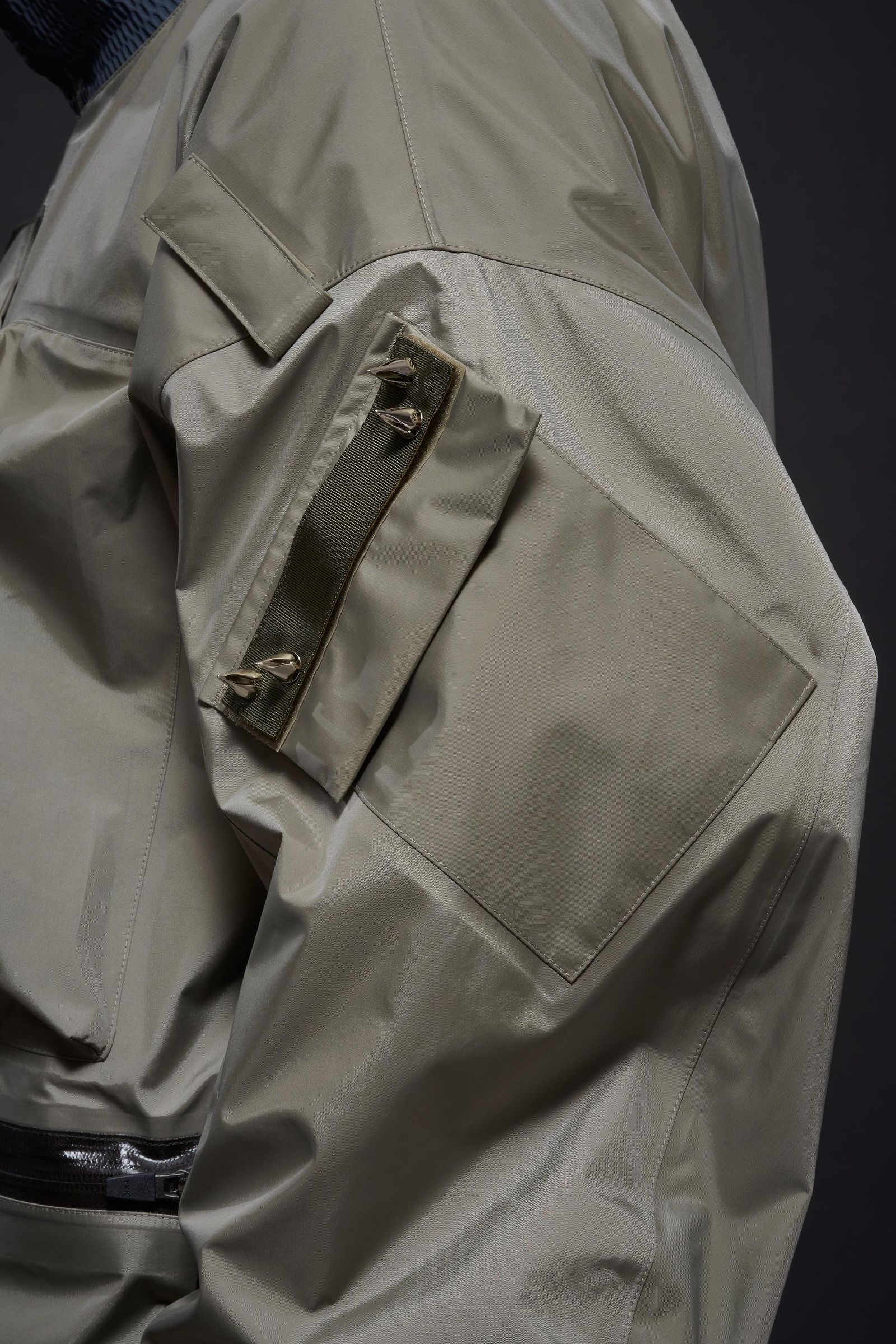 【ラスト1点】 J123A-GT / 3L Gore-Tex Interops Jacket Gen. 1 / ゴアテックス インターロプスジャケット  [ゴアテックス プロ][ワイドフィット] (アルファグリーン)