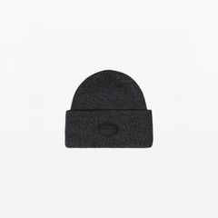 【ラスト1点】RIBBED BEANIE WITH DOMED LOGO PATCH  / ビーニー・ニットキャップ 【ユニセックス】 (チャコール)