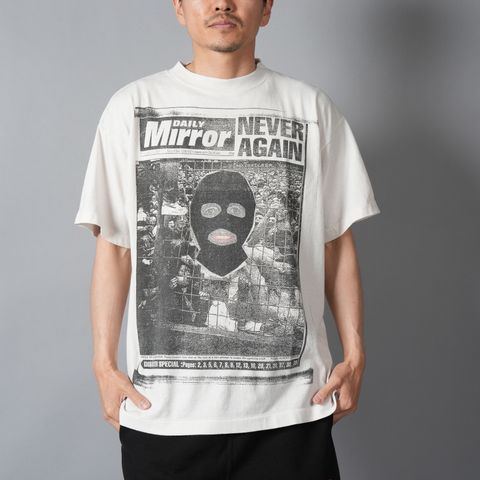 【コラボ】SM-MK8-0000-C02 / JR_SS T-SHIRT / MASK / WHITE / Tシャツ (ホワイト)