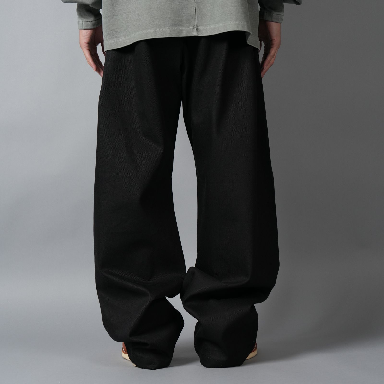 DENIM 440 BERMUDA JEANS / デニムパンツ (ナイト)