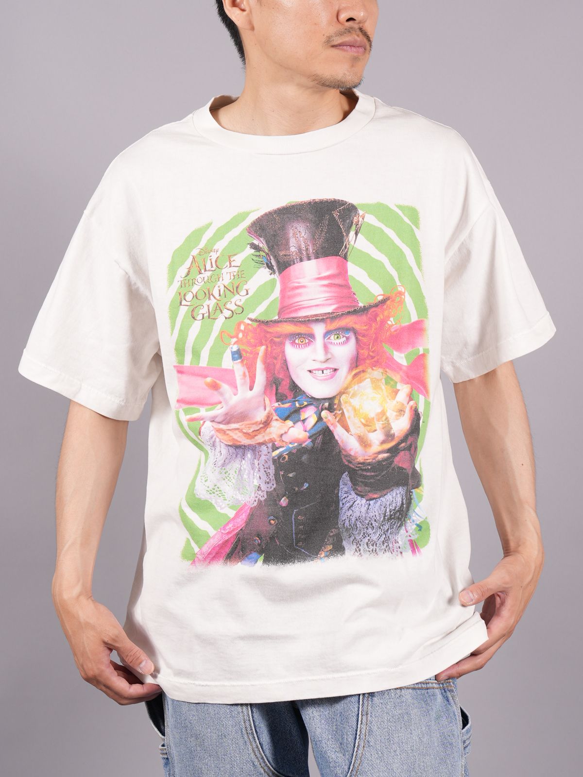 セントマイケル　アリス・イン・ワンダーランドMAD HATTER  Tシャツ