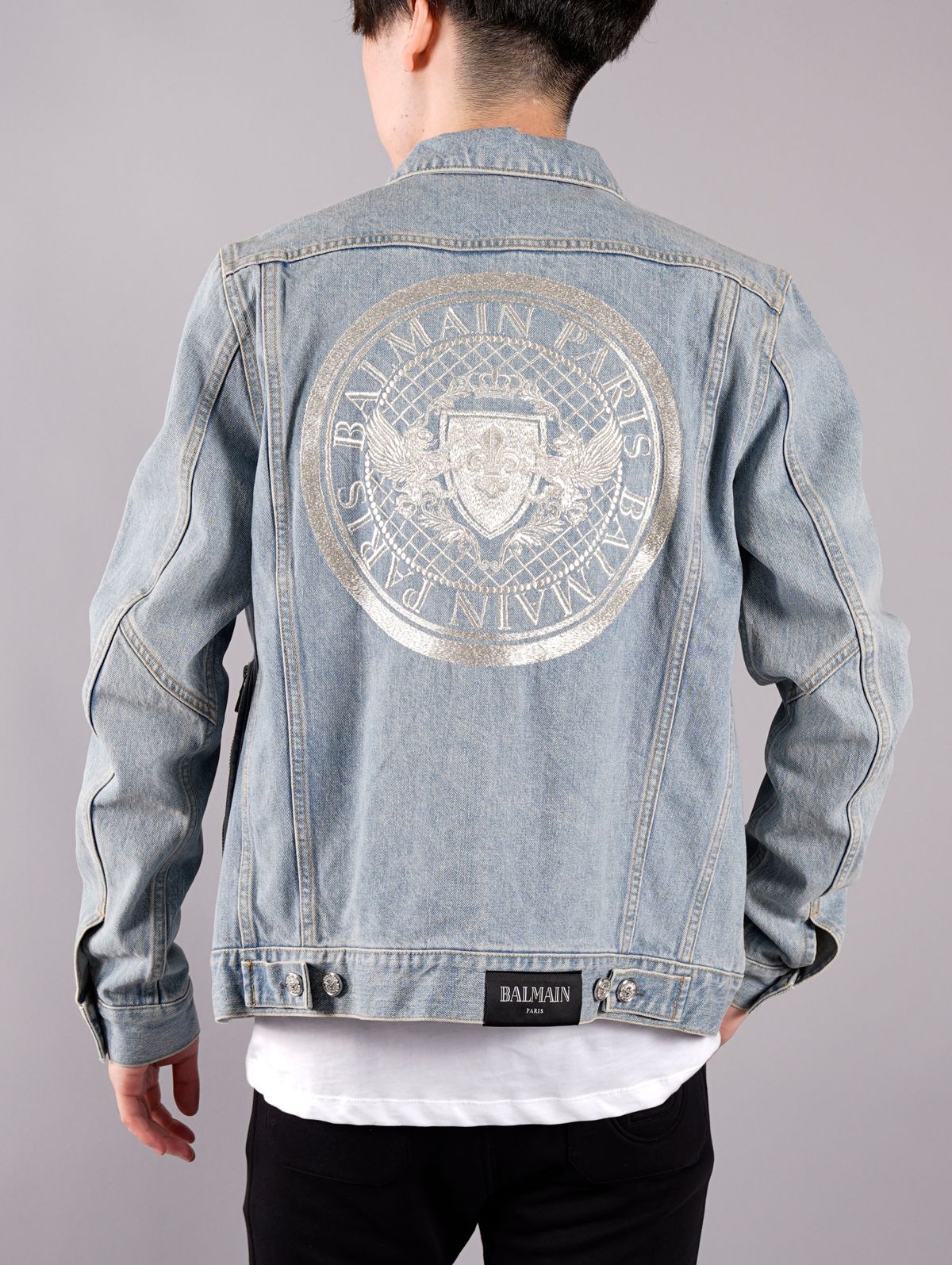 BALMAIN - DENIM JACKET WITH COIN EMBROIDERED BACK / デニム