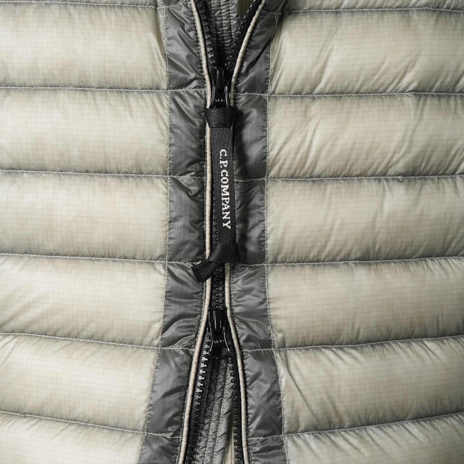 D.D. Shell Hooded Lens Down Jacket / フーデッド レンズ ダウンジャケット (フリントグレー)