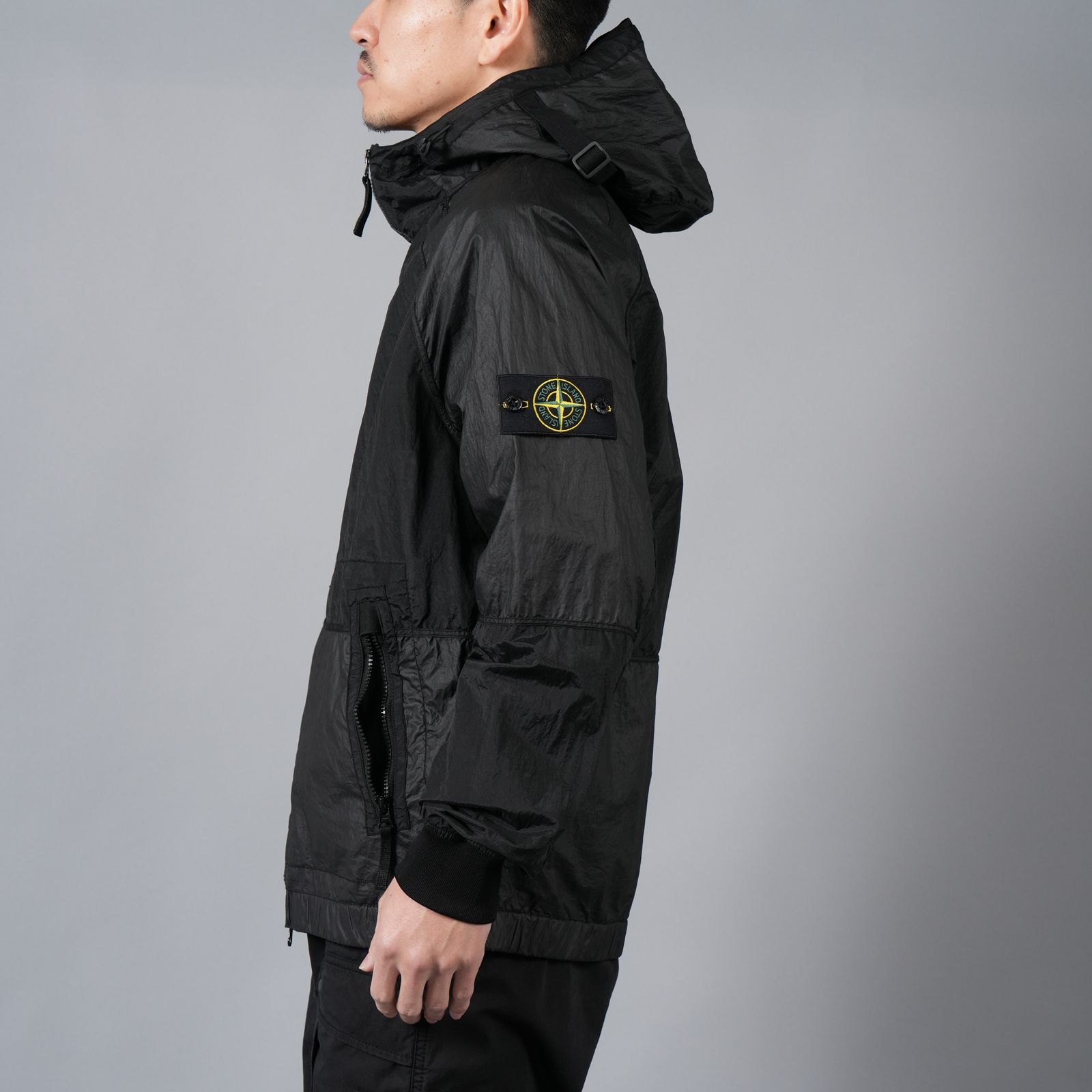 STONE ISLAND - 【ラスト1点】42020 NYLON METAL WATRO-TC IN ECONYL 