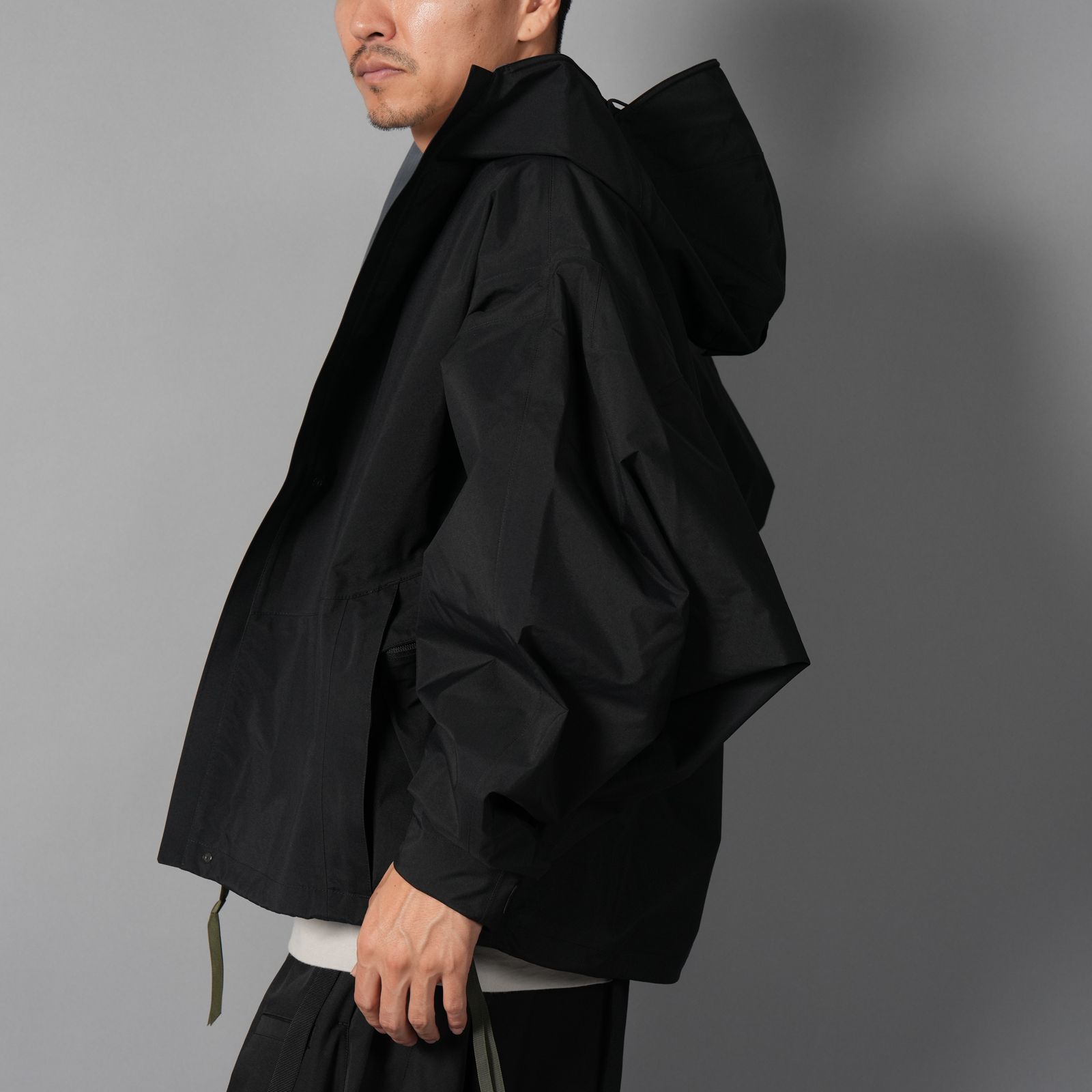 J129-GT / 3L Gore-Tex jacket  / ナイロンジャケット[ウルトラワイドフィット][プロシェル](ブラック)