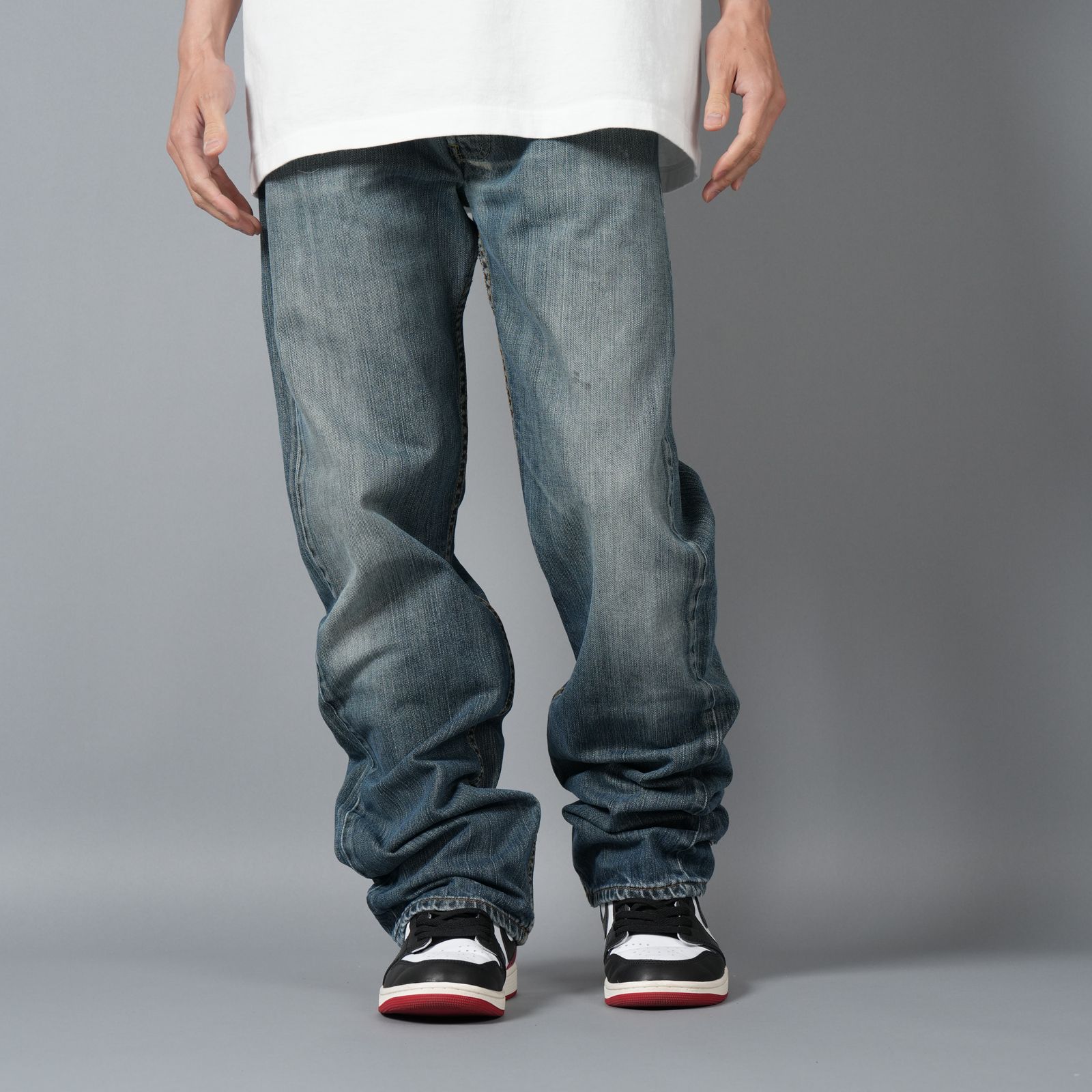 【ラスト1点】BASICKS x Vintage Levi's Heart Pocket Denim / ハートポケットデニム [32インチ] (ブルー)