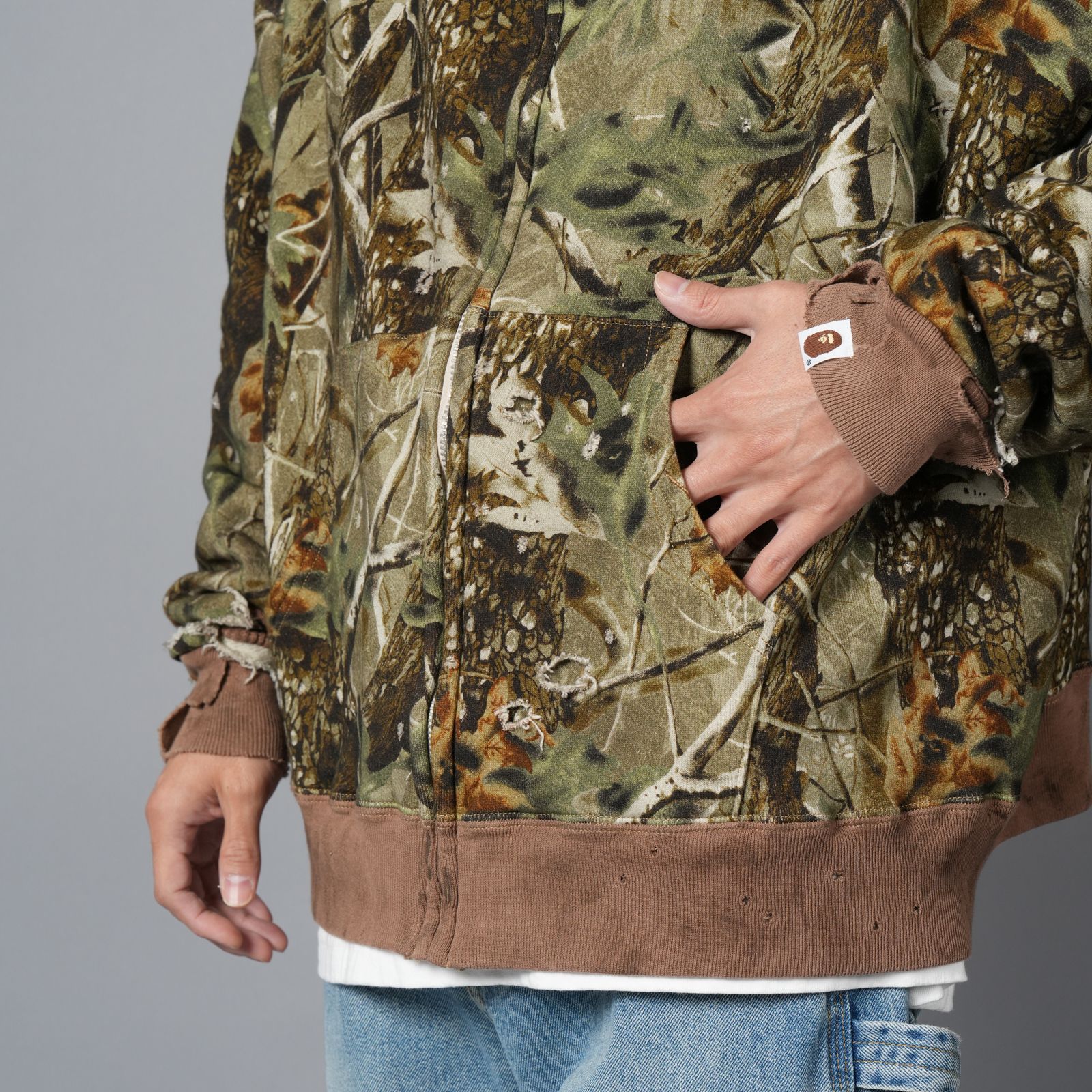 【ラスト1点】SM-HR1-0000-C38 / BAPE_ZIP HOODIE / SAHARK / CAMO / ジップフーディー (カモ)