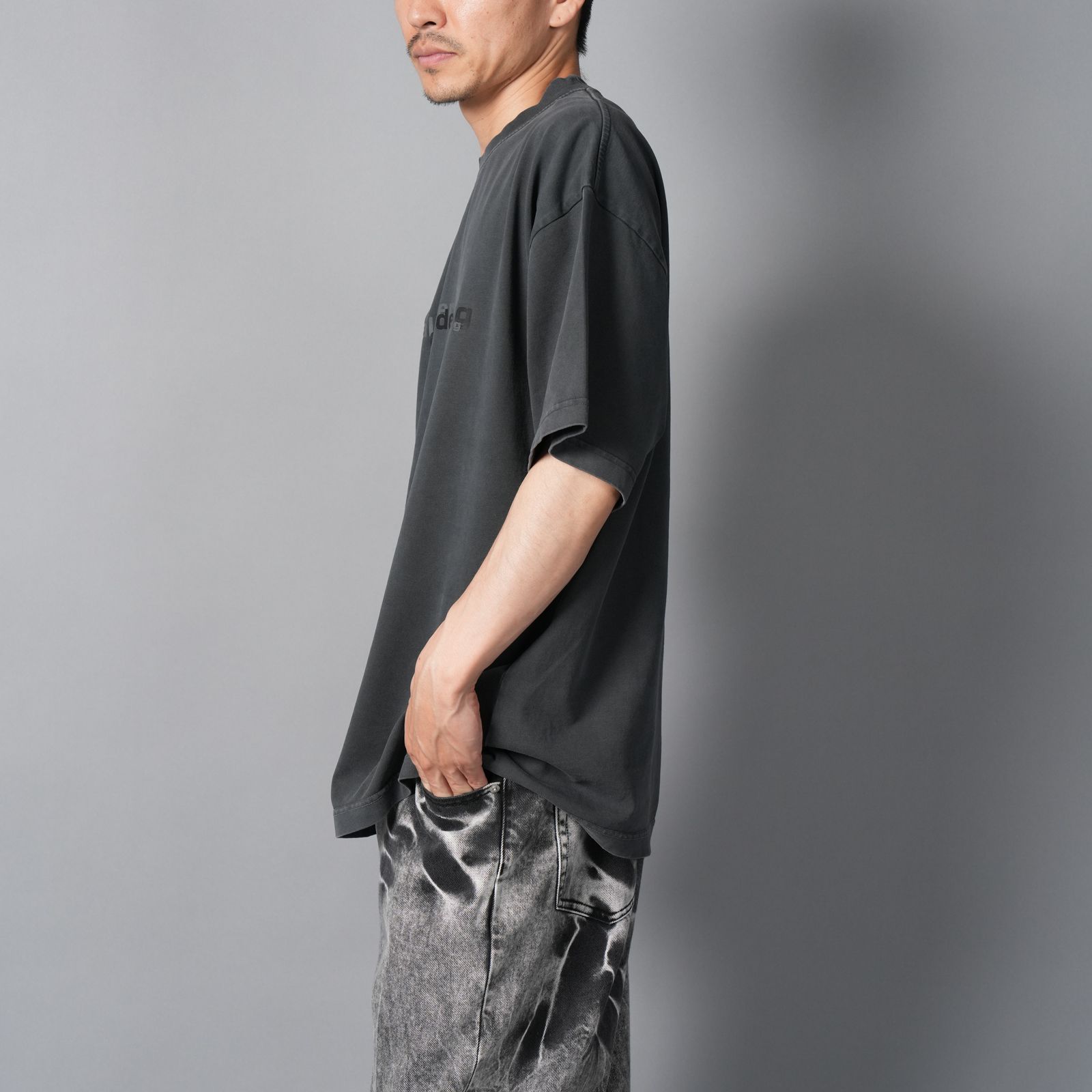【新作♪】Alexander Wang オーバーサイズコットンTシャツ alexander wang - SHORT SLEEVE T-SHIRT / ブラック コットン