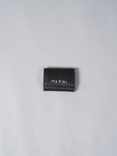 【ラスト1点】 KEY HOLDER / ブラック レザー製キーホルダー、マルニメンディング装飾キーホルダー  (ブラック)