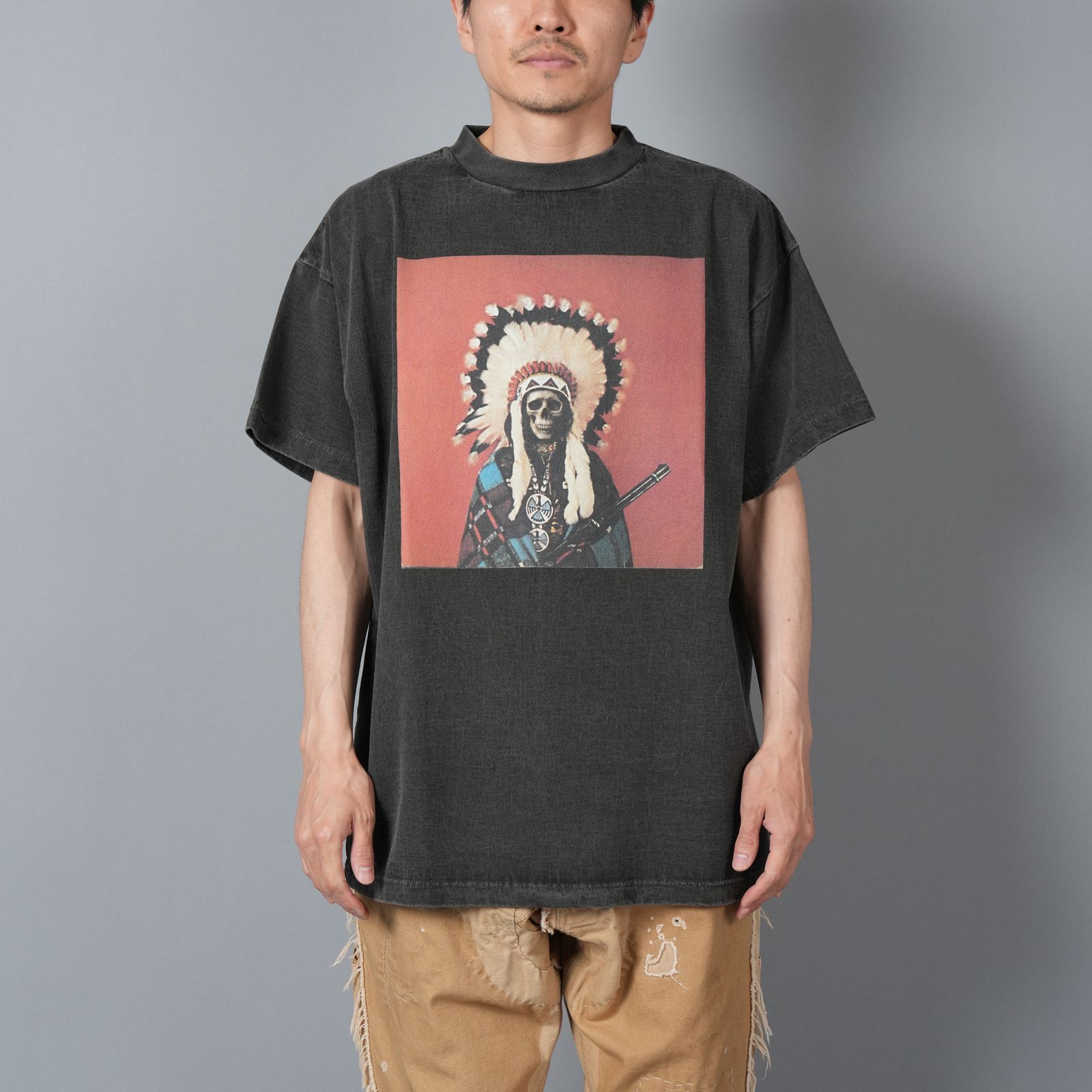 【残りわずか】PRINTED TEE SHIRTS "CHIEF" / プリントTシャツ ラストマン チーフ / Tシャツ (ブラック)