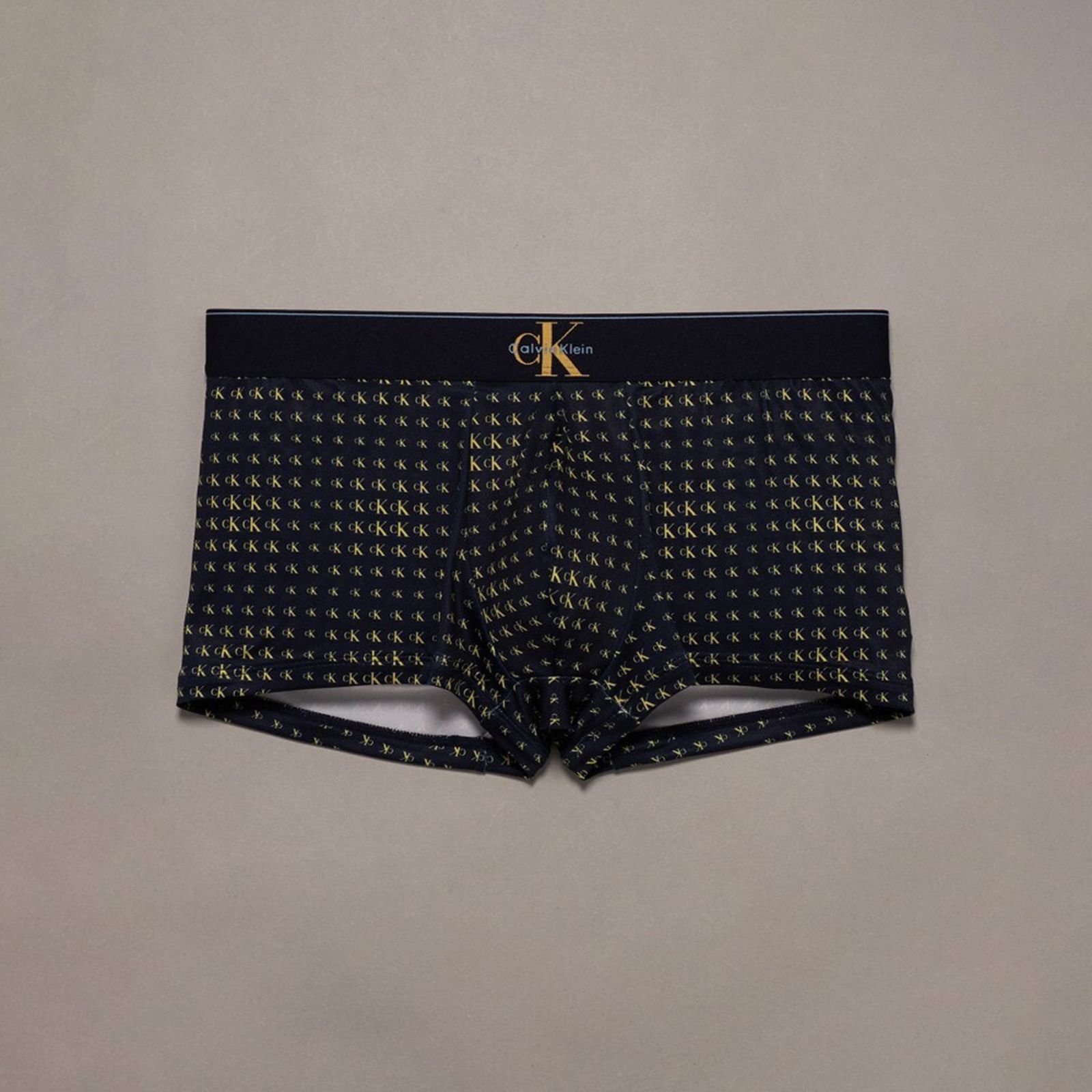 Graphic Monogram / ボクサーパンツ / ローライズトランクス (ブラック)