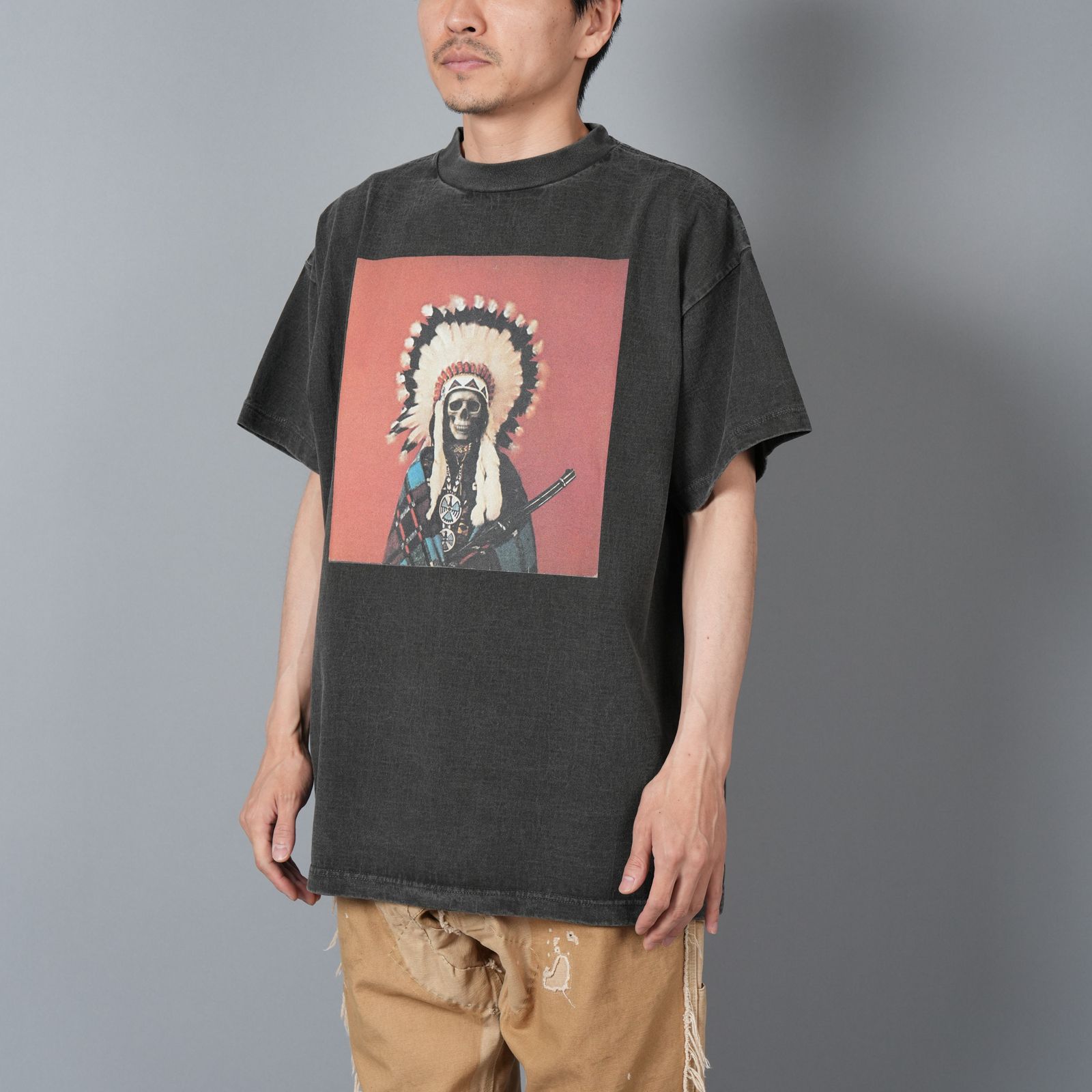 【残りわずか】PRINTED TEE SHIRTS "CHIEF" / プリントTシャツ ラストマン チーフ / Tシャツ (ブラック)