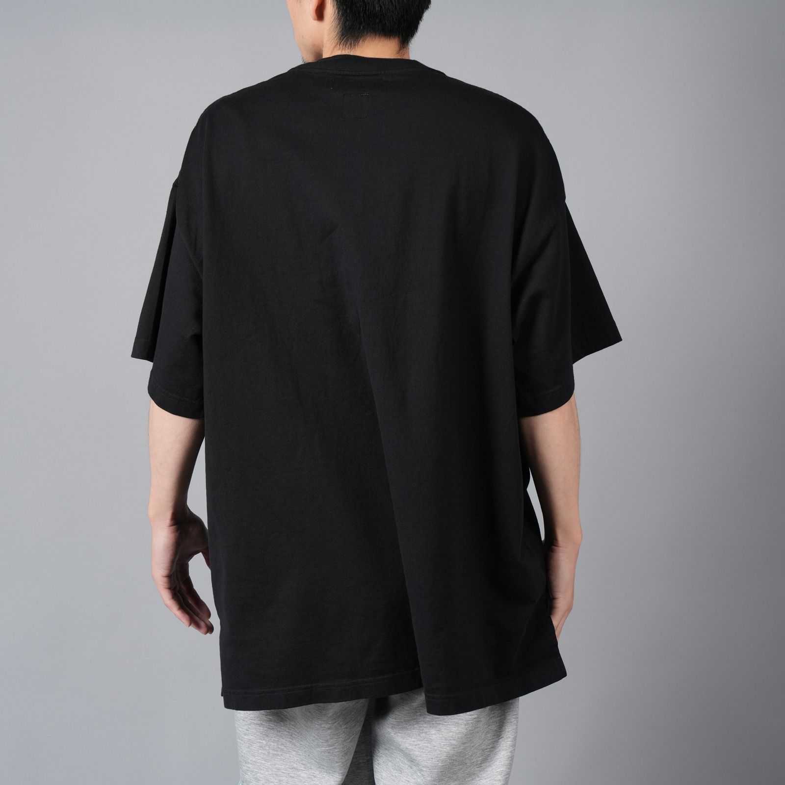 FACETASM - FACETASM トップス Tシャツ 黒 半袖 ブラック 新品 FACETASM tシャツ FACETASM/ファセッタズム/別注BLACK FLAG TEE