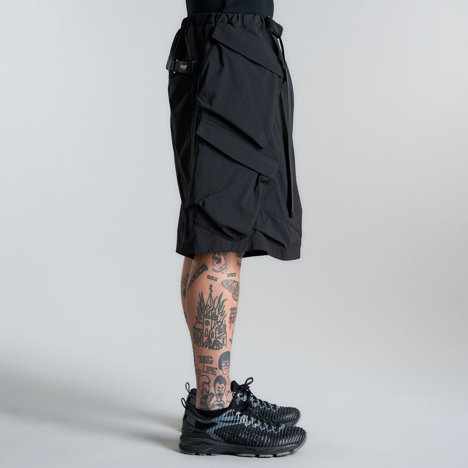 【ラスト1点】SP56A-M / NYLON STRETCH DOUBLE CARGO SHORT PANT / ショートパンツ [ウルトラワイドフィット][ストレッチ入り] (ブラック)