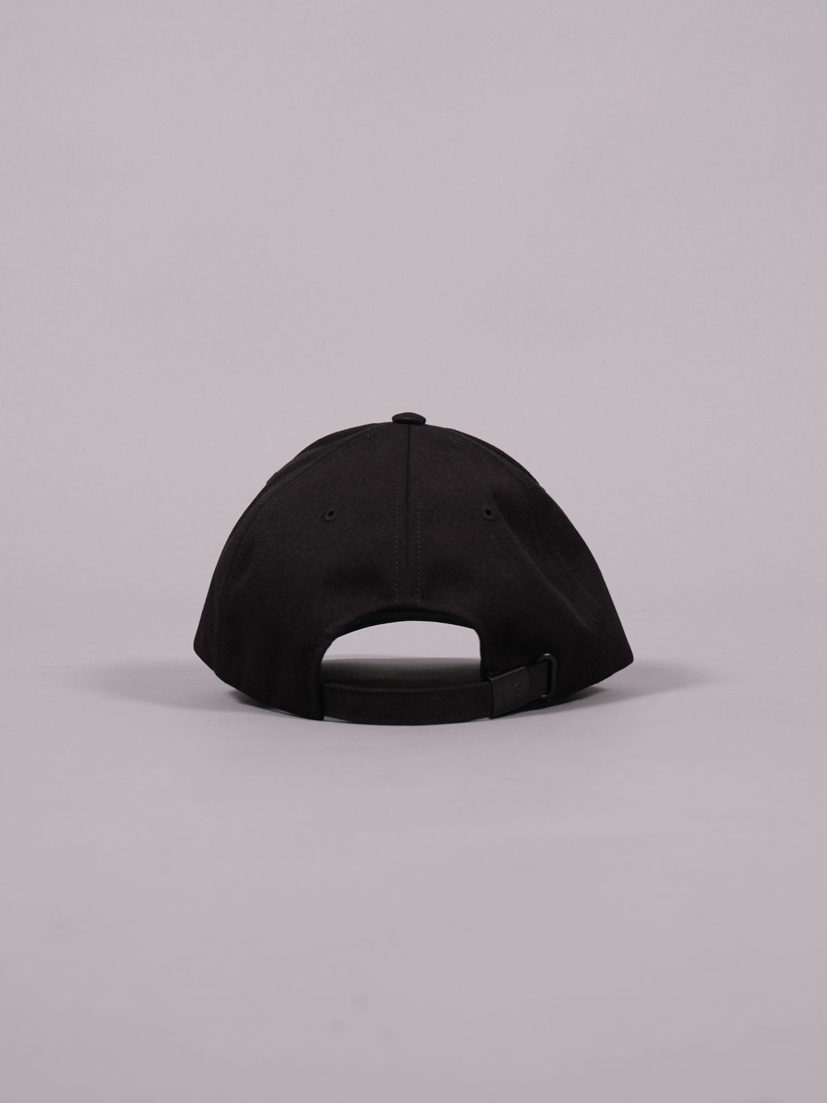 最も完璧な Y-3 キャスケット帽 ブラック 刺繍 3ライン aaramrodrigues ...