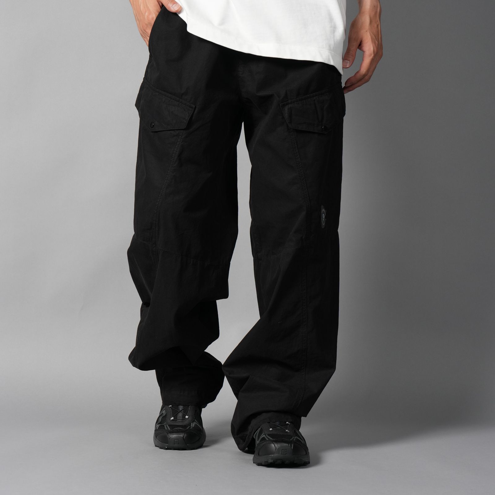 MICROREPS BOXY LENS CARGO PANTS / カーゴパンツ (ブラック)