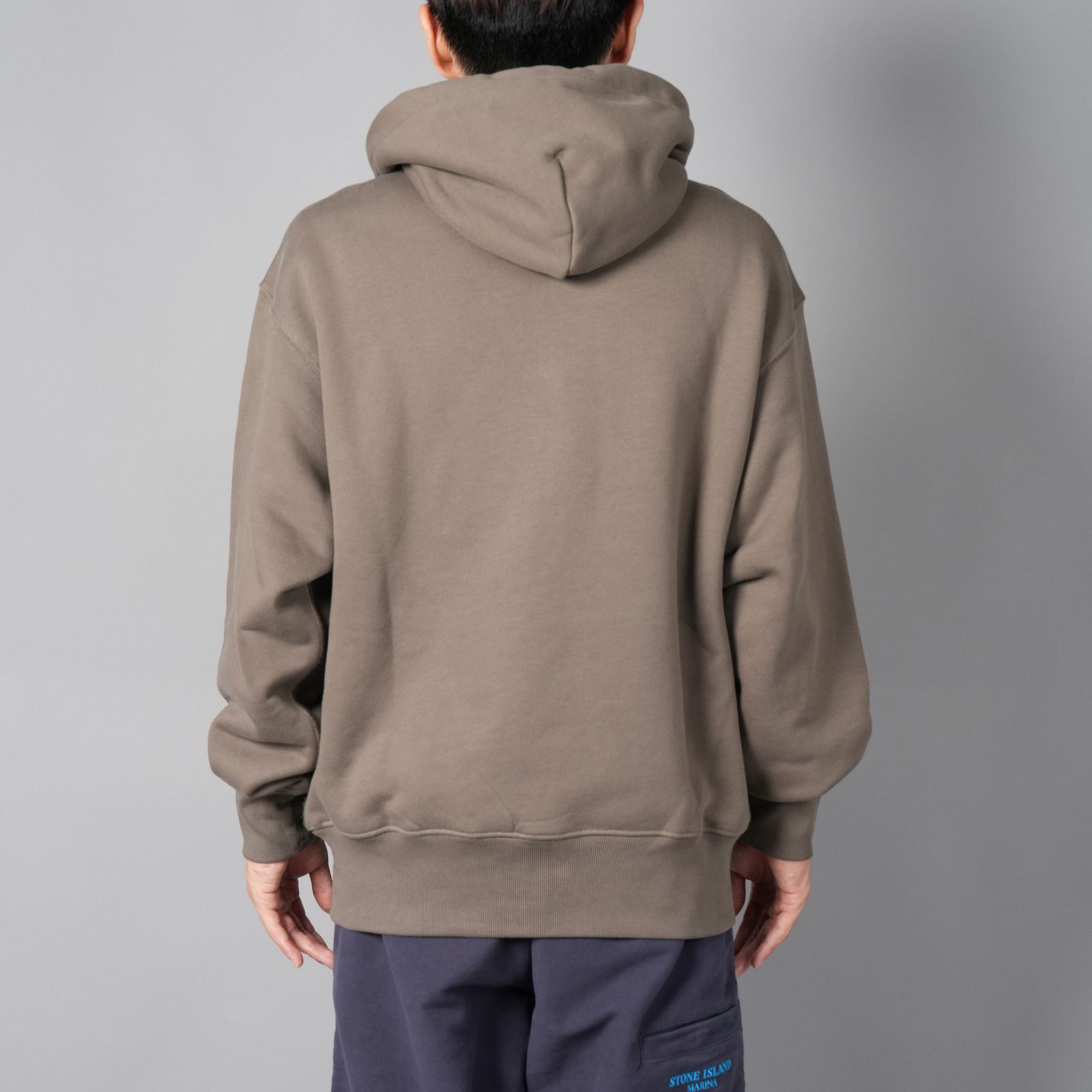 STONE ISLAND - 638X5 COTTON FLEECE_STONE ISLAND MARINA / コットンフリース / パーカー  (ウォルナットブラウン) | Confidence