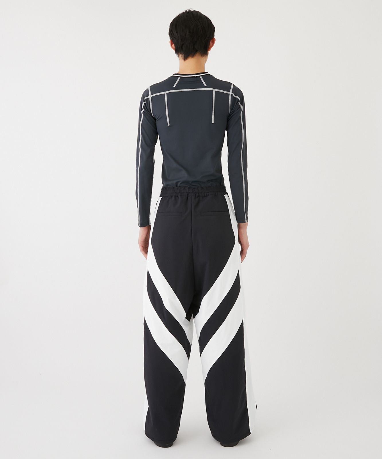 CHEVRON PUFFER NYLON TROUSER / ナイロントラウザー (ブラック/ホワイト)