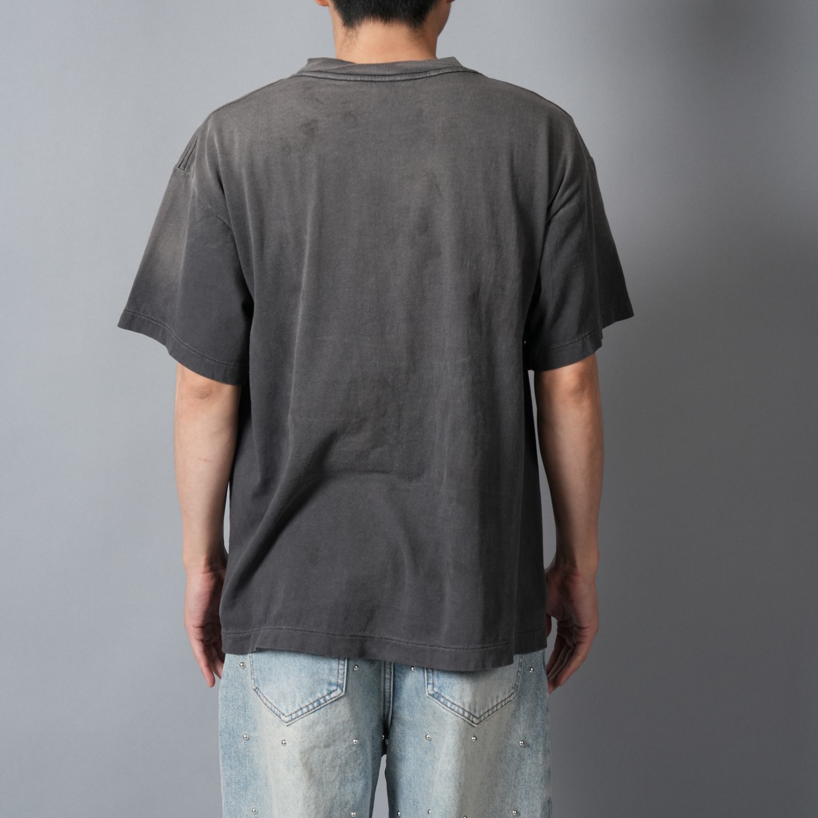 【残りわずか】SM-MK8-0000-004 / SS T-SHIRT / GOD SAINT / BLACK / Tシャツ (ブラック)