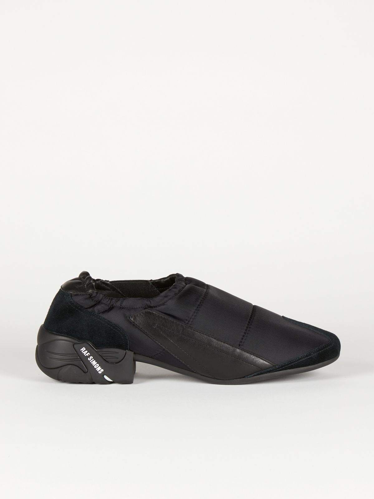 ブラックRAF SIMONS RUNNER SOLARIS LOW