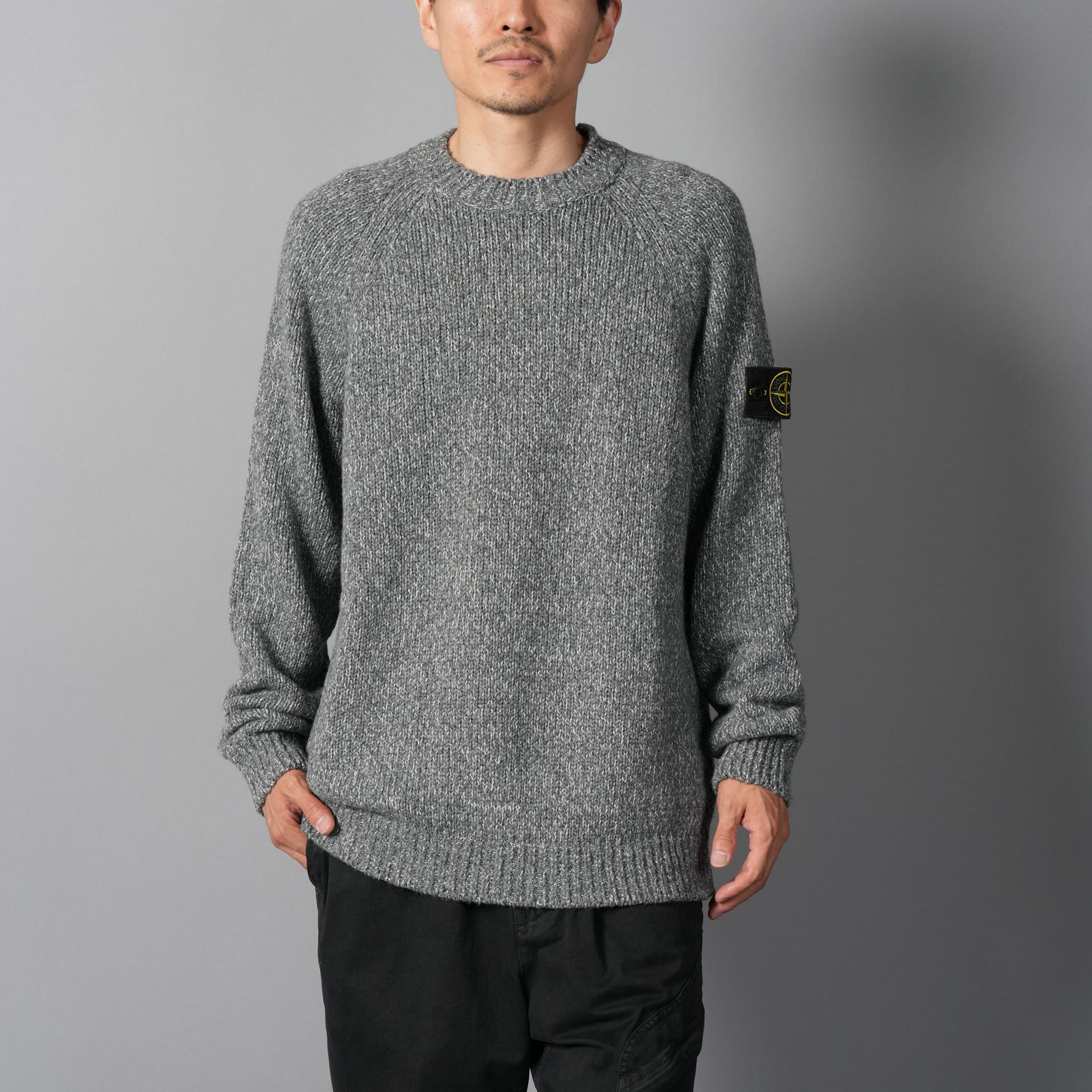STONE ISLAND】ストーンアイランド 定番人気「ニット」のメンズ