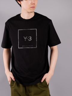 U SQUARE LABEL GRAPHIC SS T / ユニセックス スクエア ラベル グラフィック Tシャツ (ブラック)