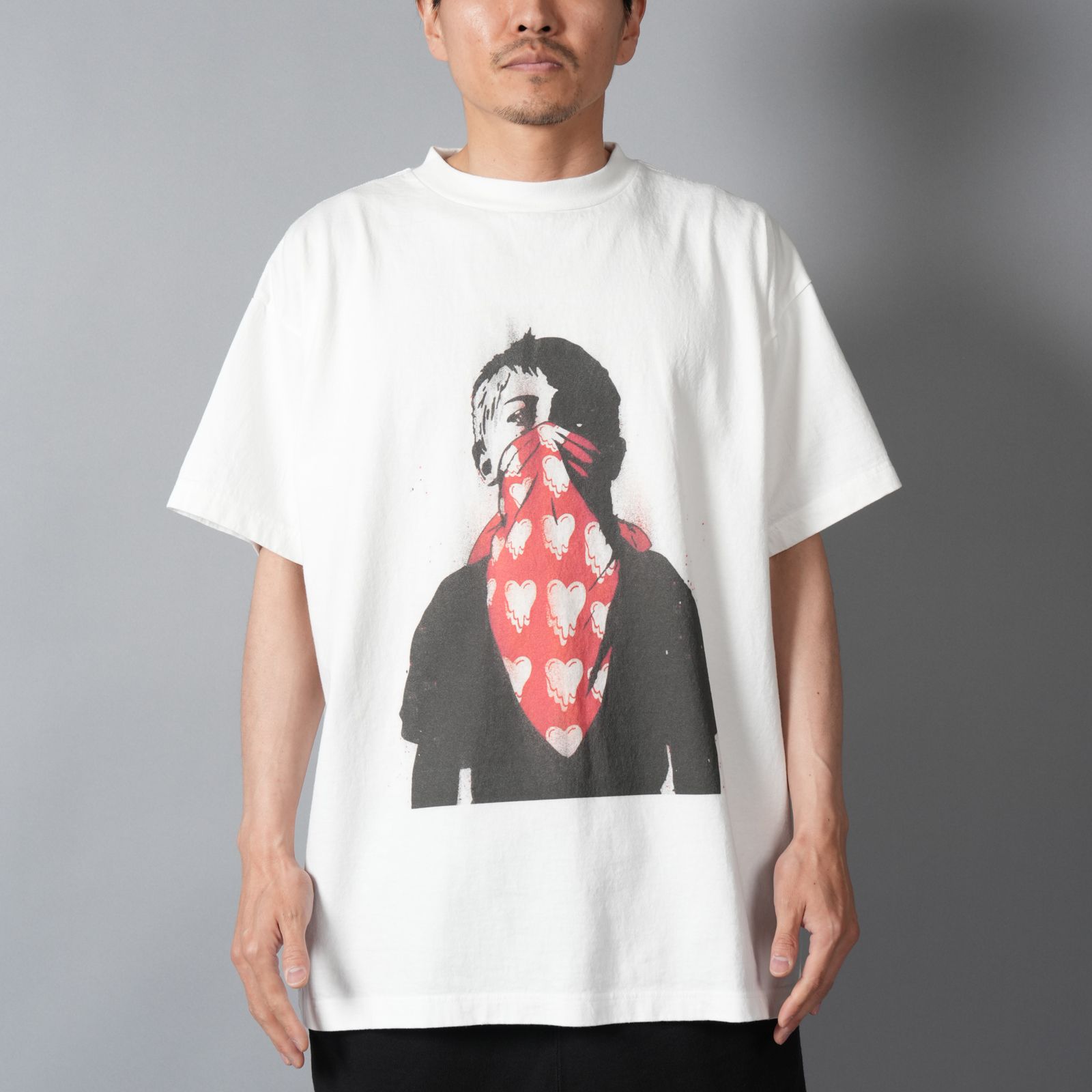 【残りわずか】【コラボ】EU-MK8-0000-C31 / EU DK MASK SS TEE / WHITE / Tシャツ (ホワイト)