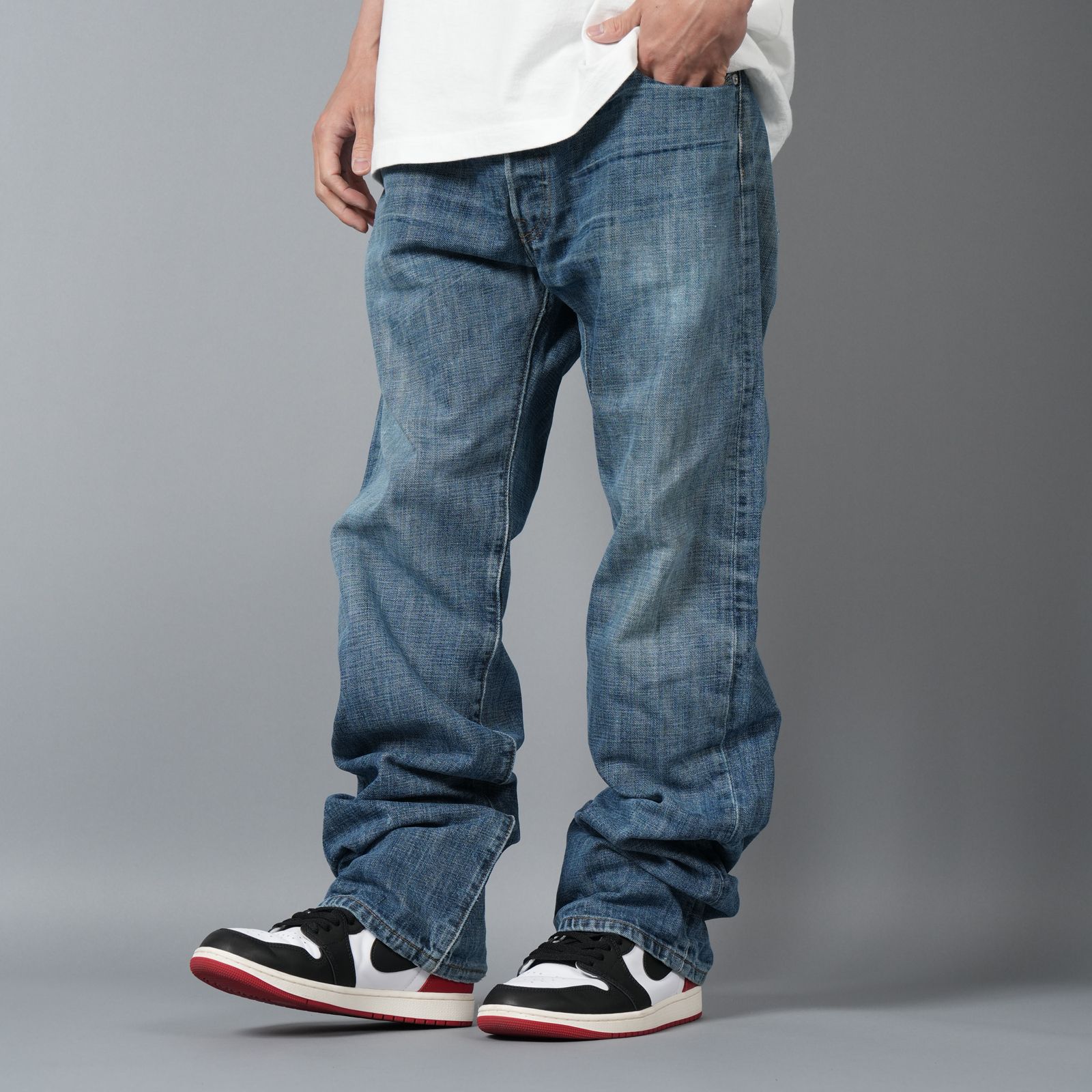【ラスト1点】BASICKS x Vintage Levi's Heart Pocket Denim / ハートポケットデニム [36インチ] (ブルー)