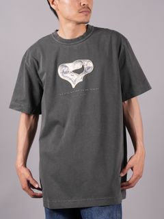 【ラスト1点】 SHORT SLEEVE TEE WITH MONEY HEART PATCH / Tシャツ 【ユニセックス】(ウォッシュドブラック)