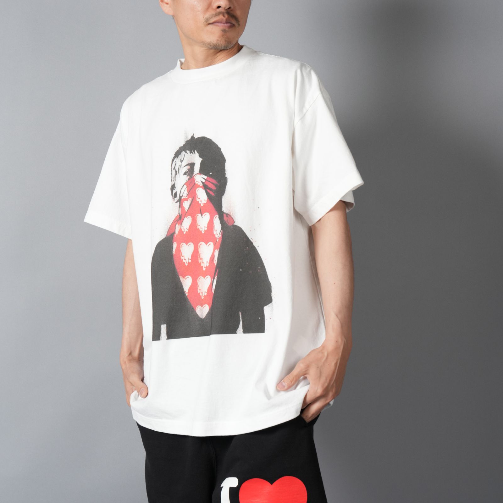 【残りわずか】【コラボ】EU-MK8-0000-C31 / EU DK MASK SS TEE / WHITE / Tシャツ (ホワイト)